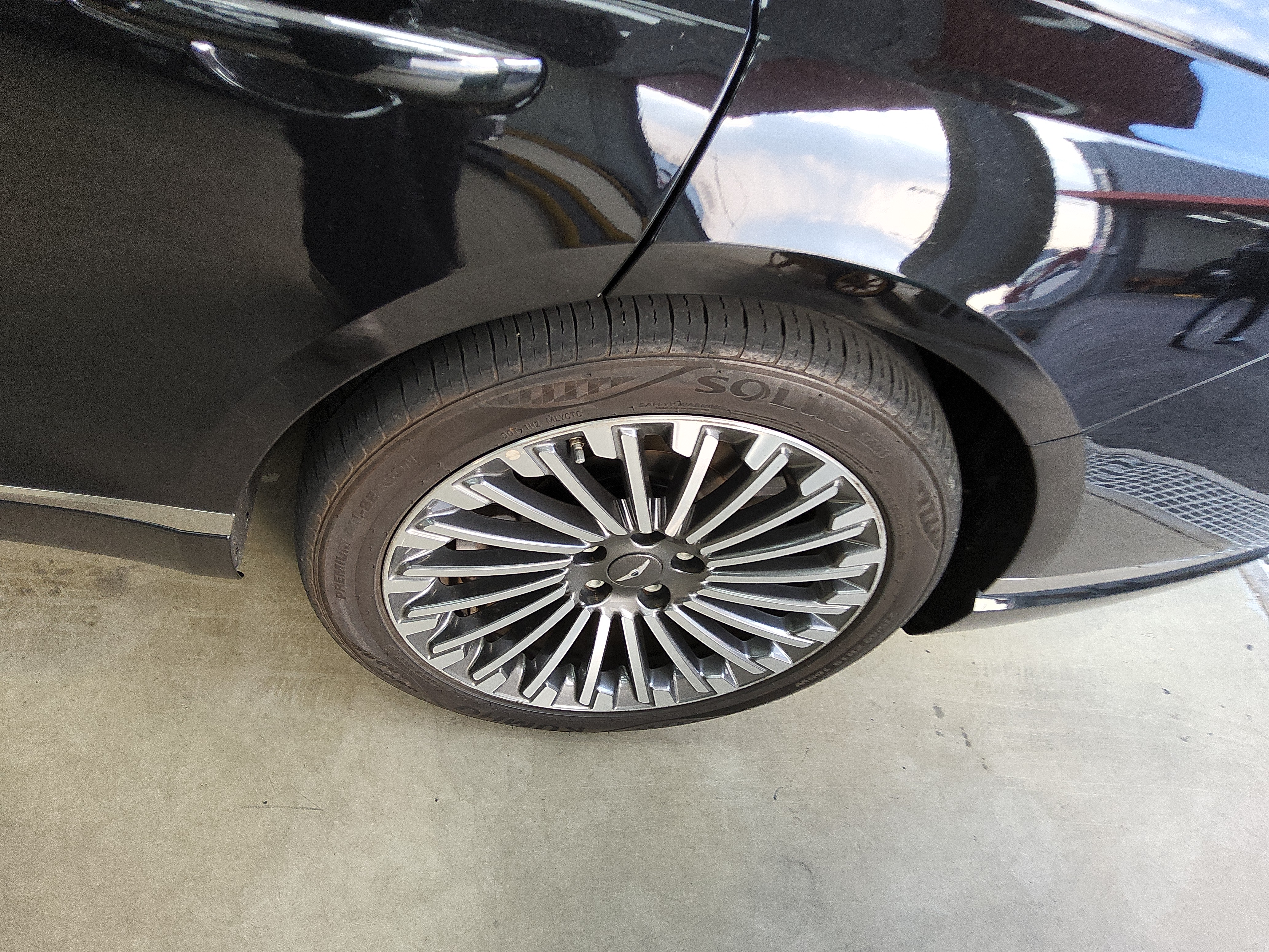 صورة إضافية