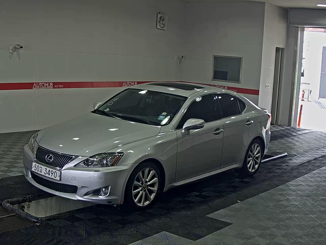 Lexus IS250
