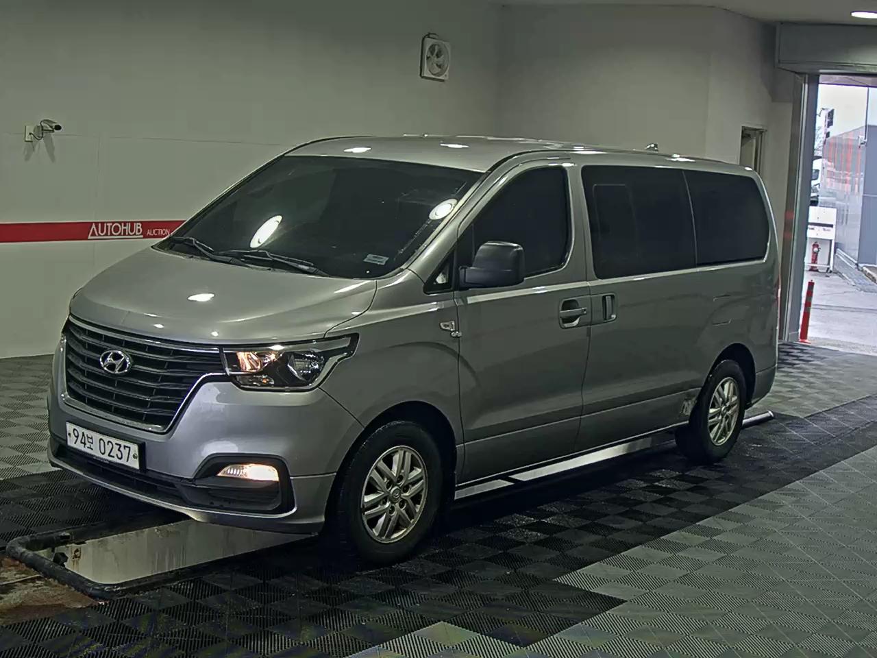 هيونداي ستاريكس