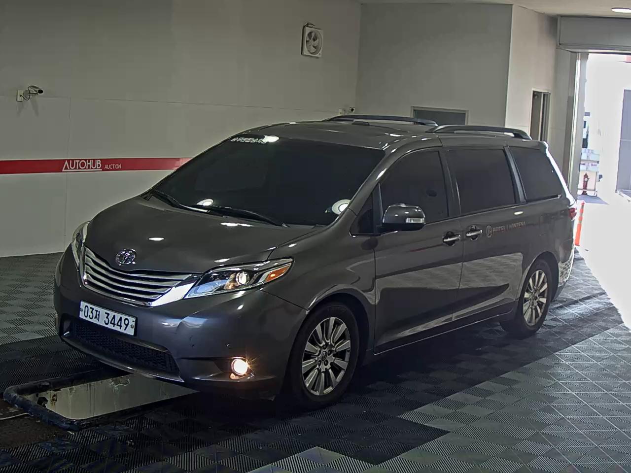 Toyota Sienna