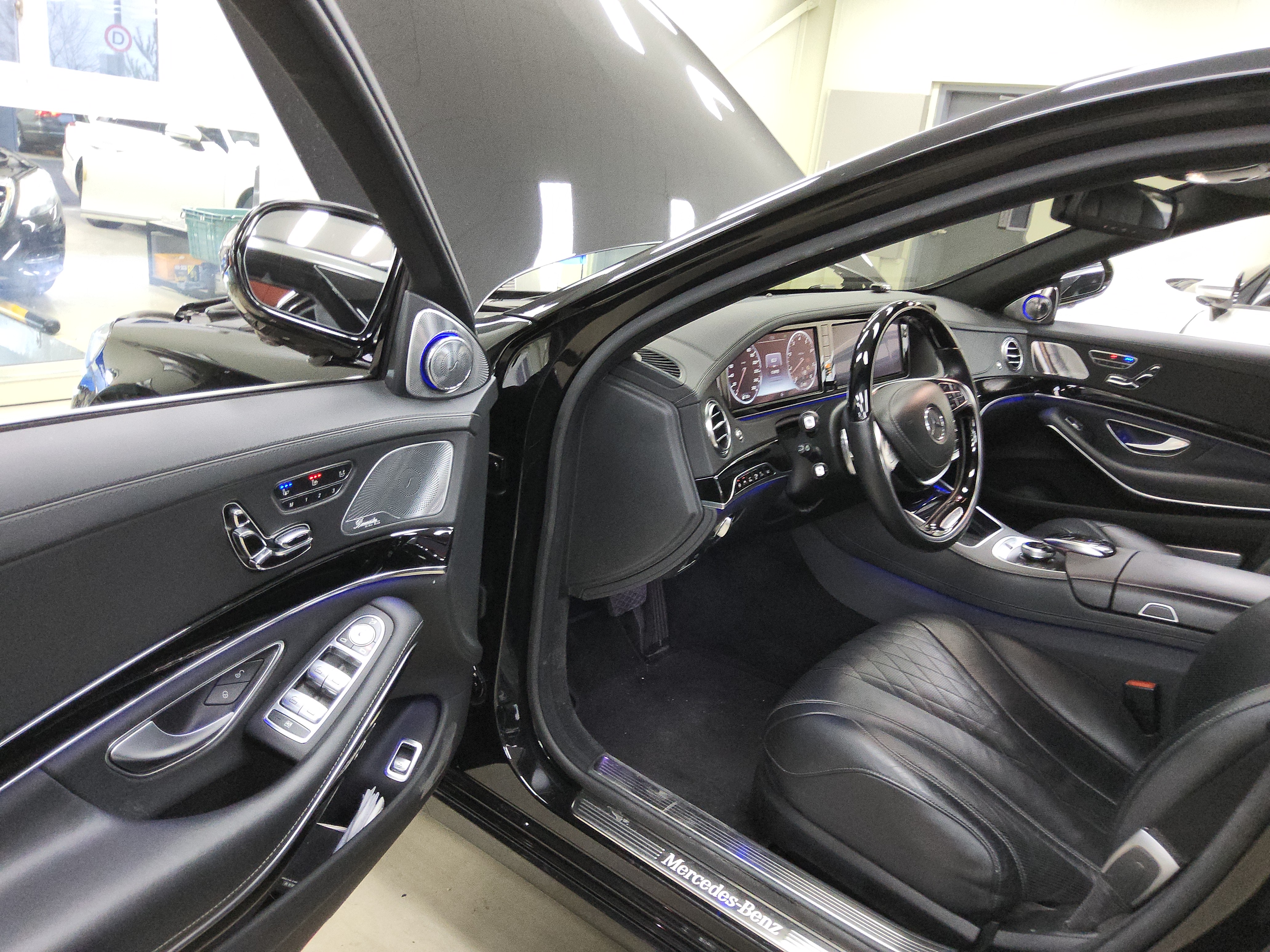 صورة إضافية