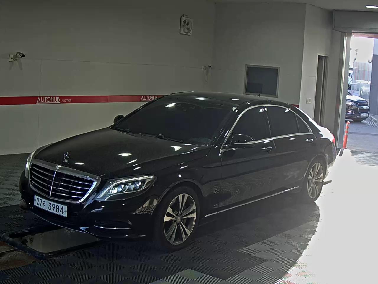 Mercedes-Benz S500