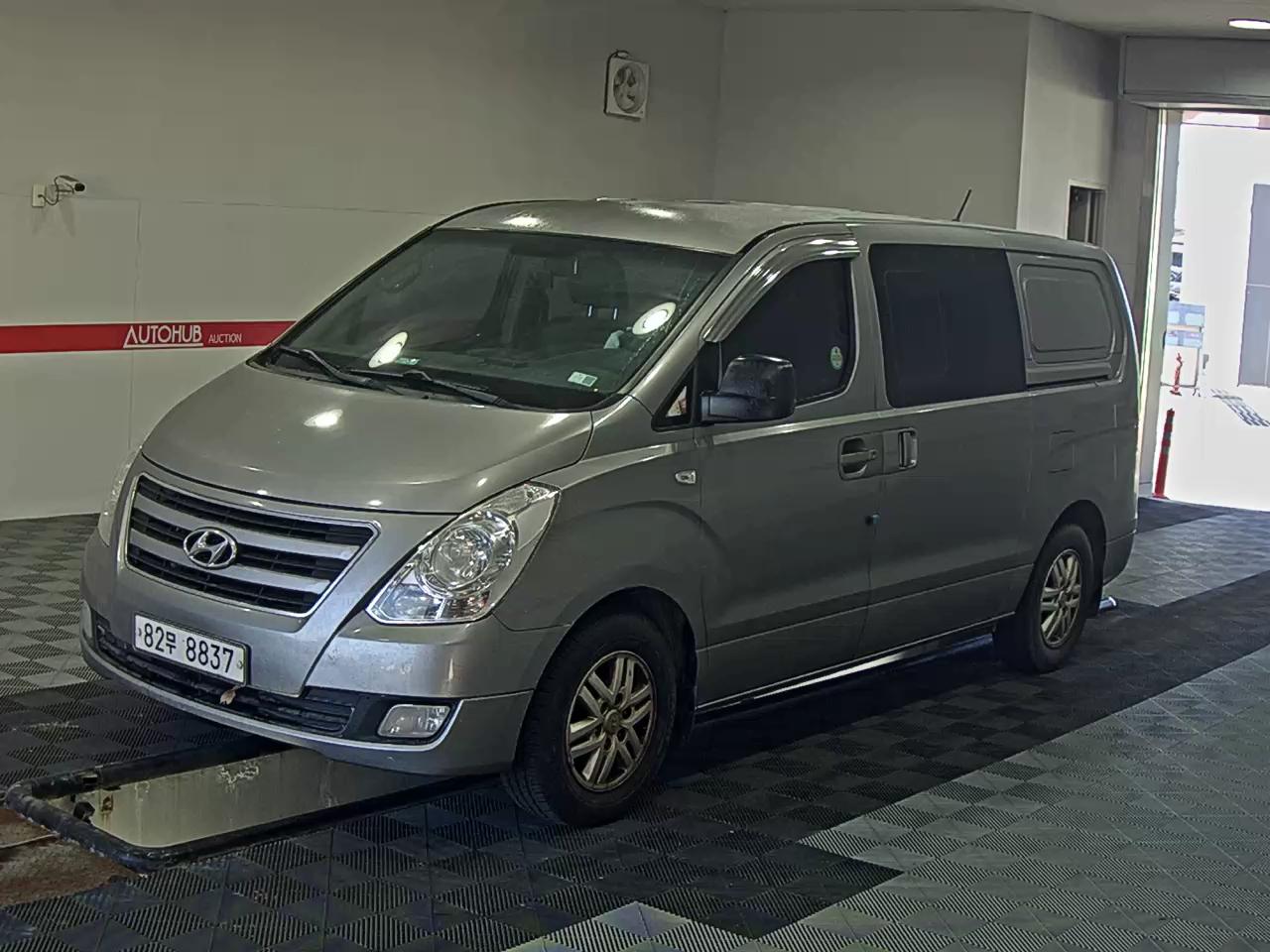 هيونداي ستاريكس