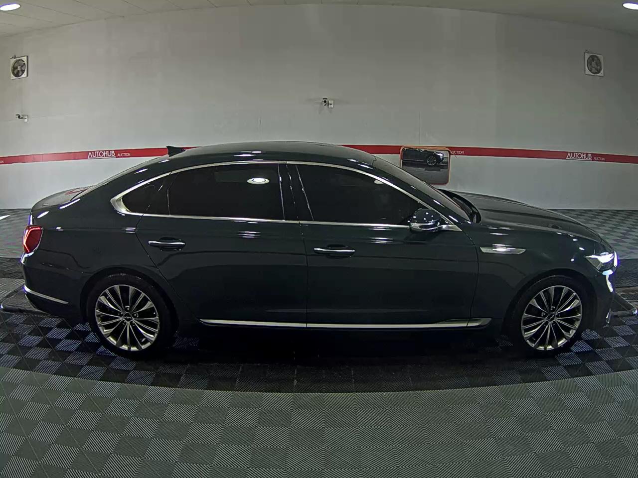 صورة إضافية