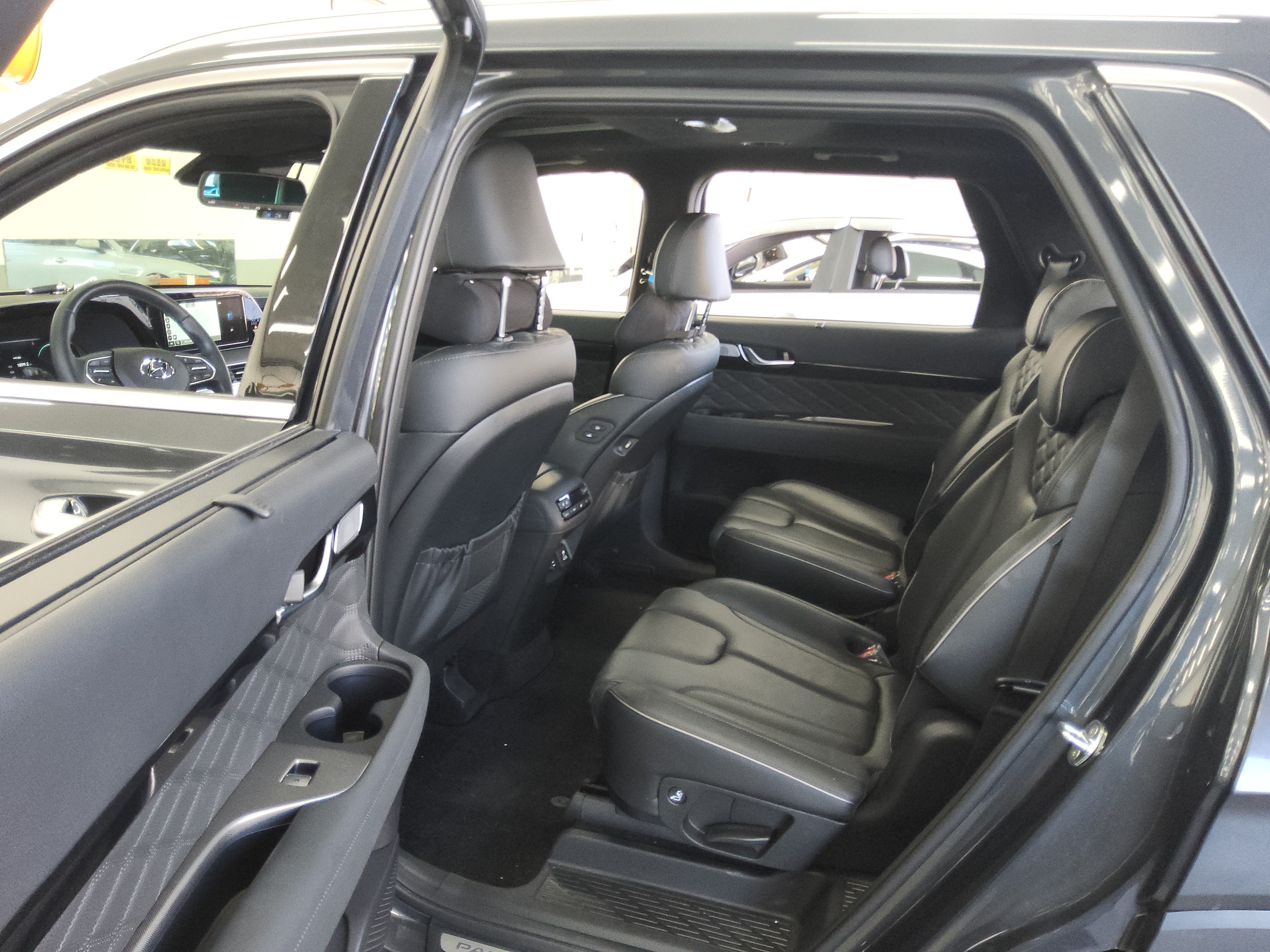 صورة إضافية