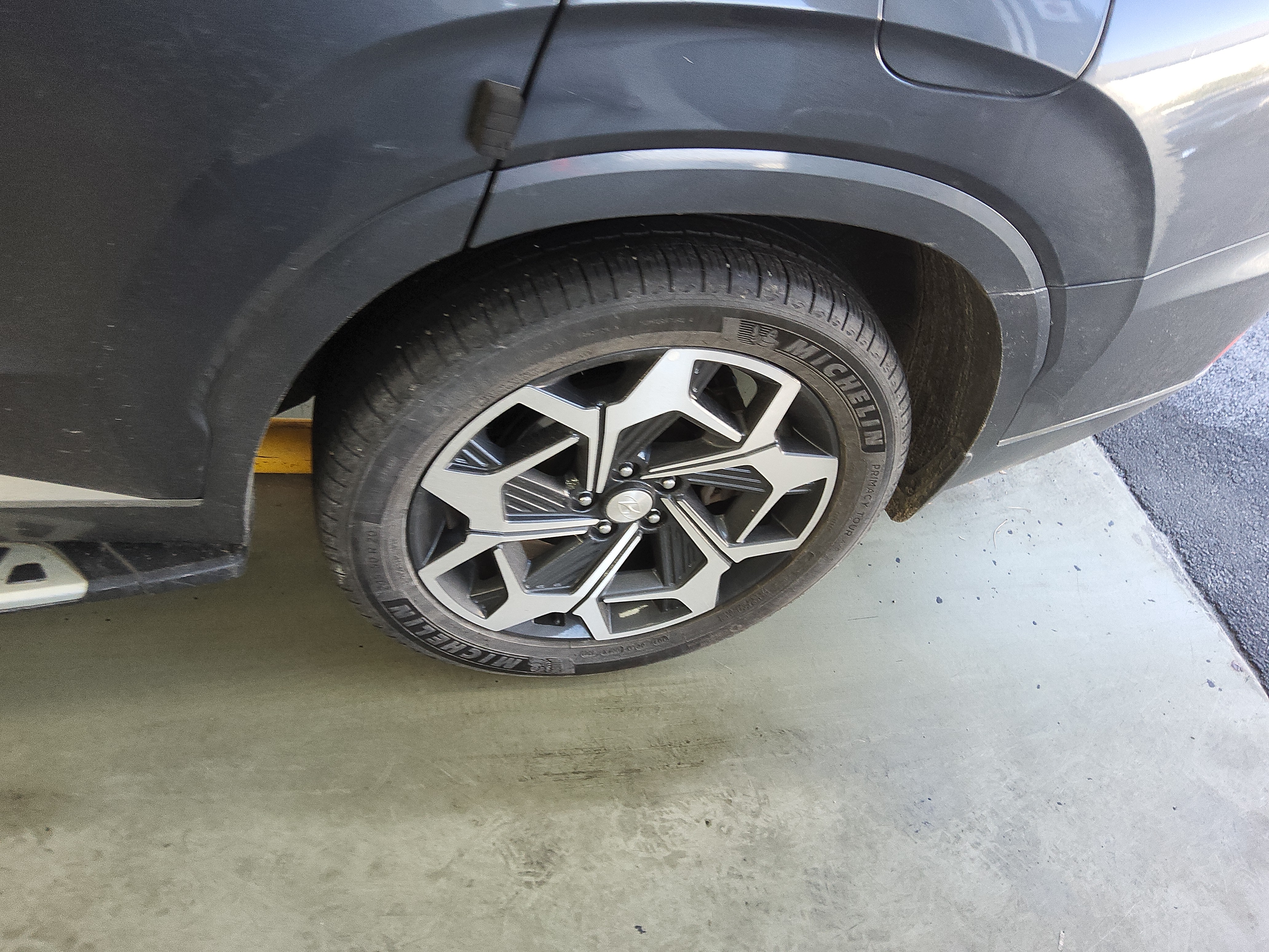 صورة إضافية