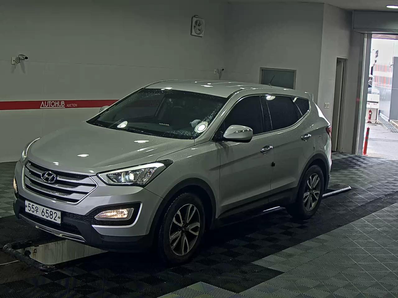 هيونداي سانتا في