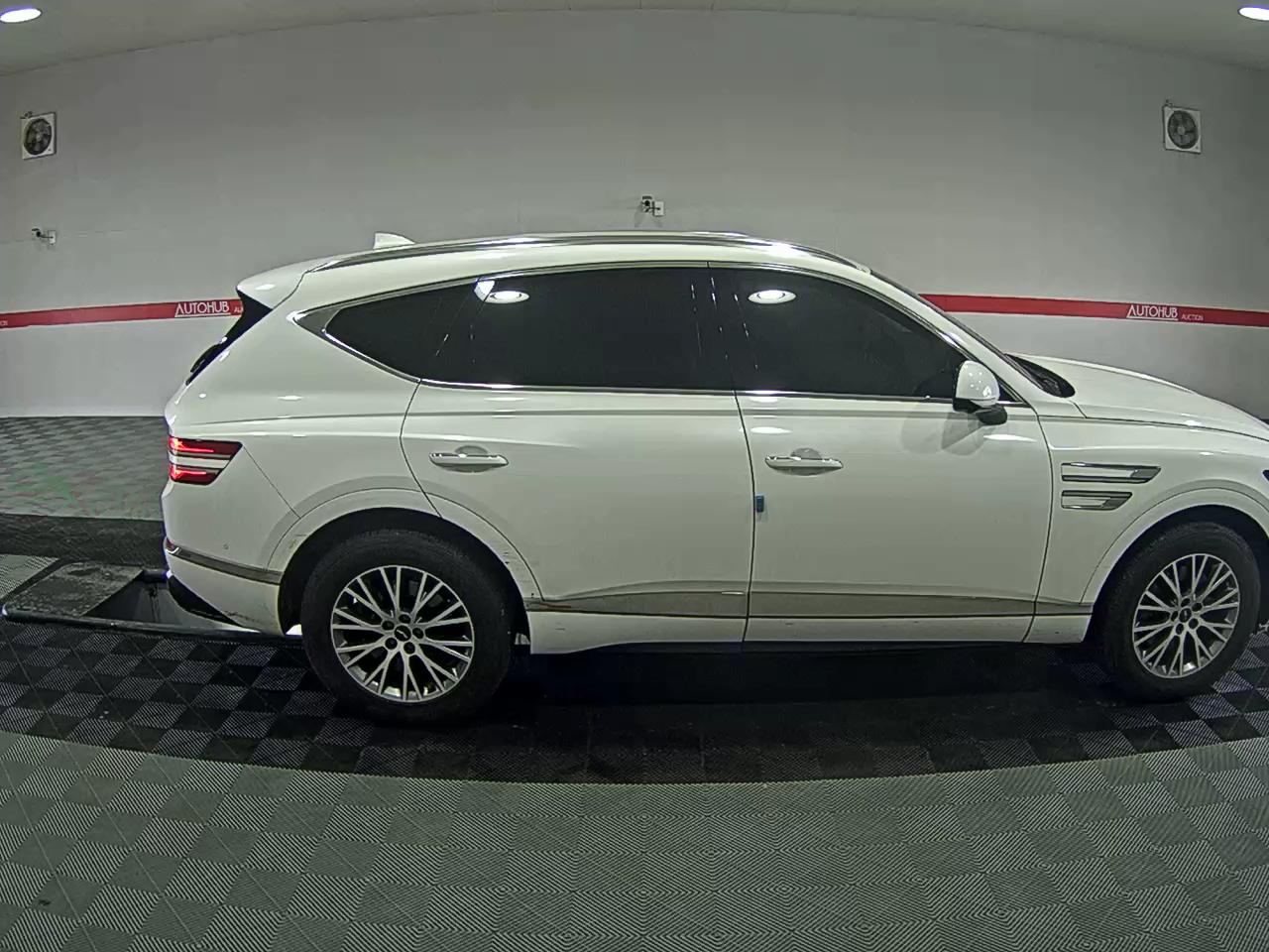 صورة إضافية