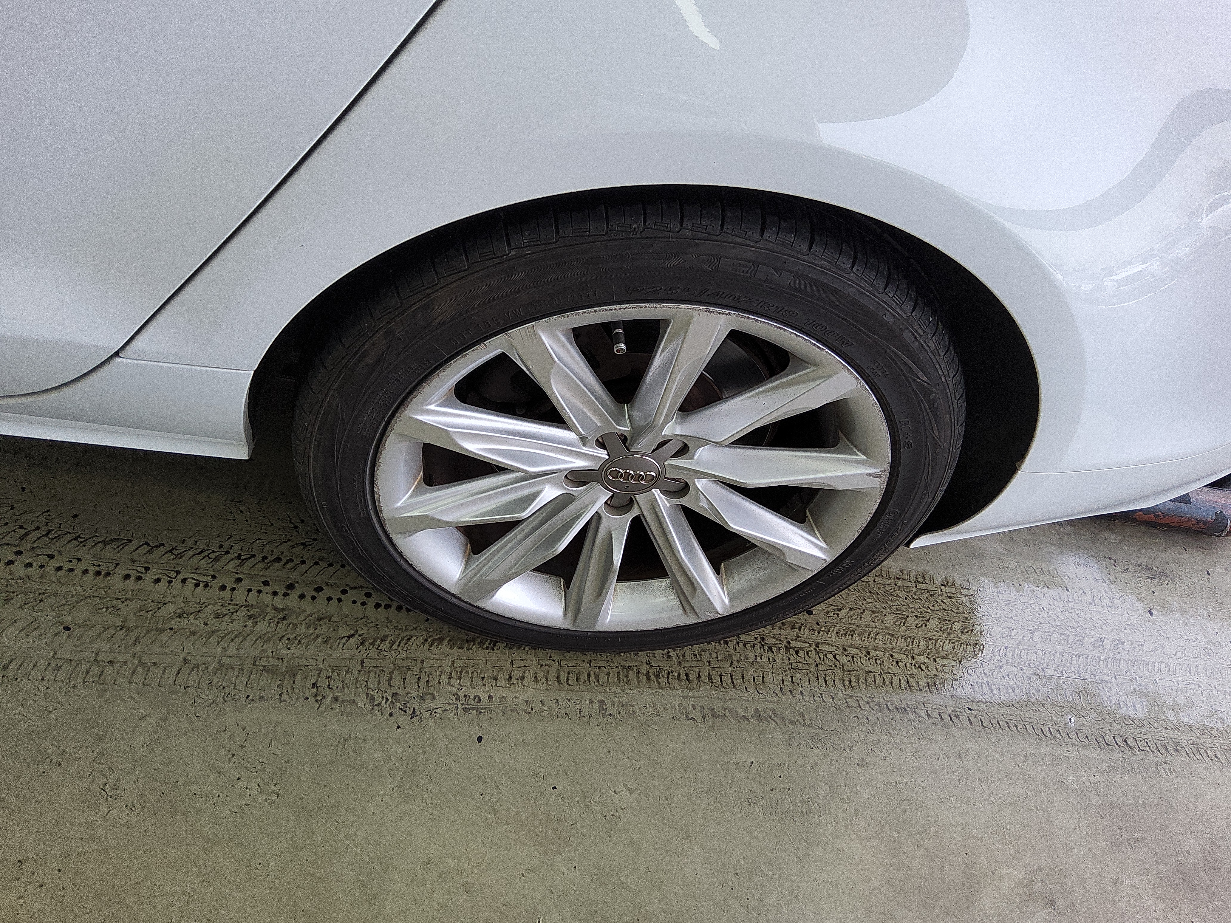 صورة إضافية