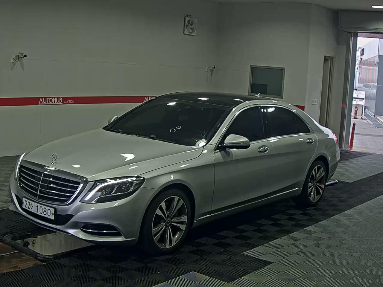 Mercedes-Benz S500