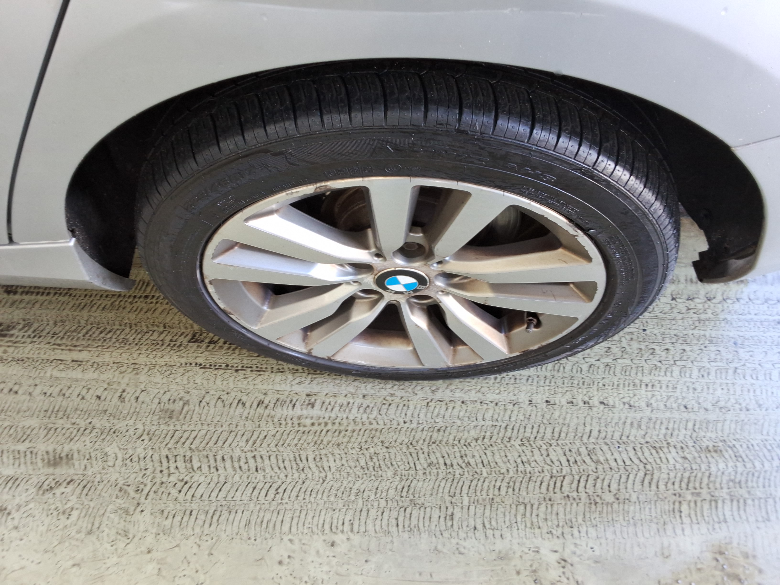 صورة إضافية