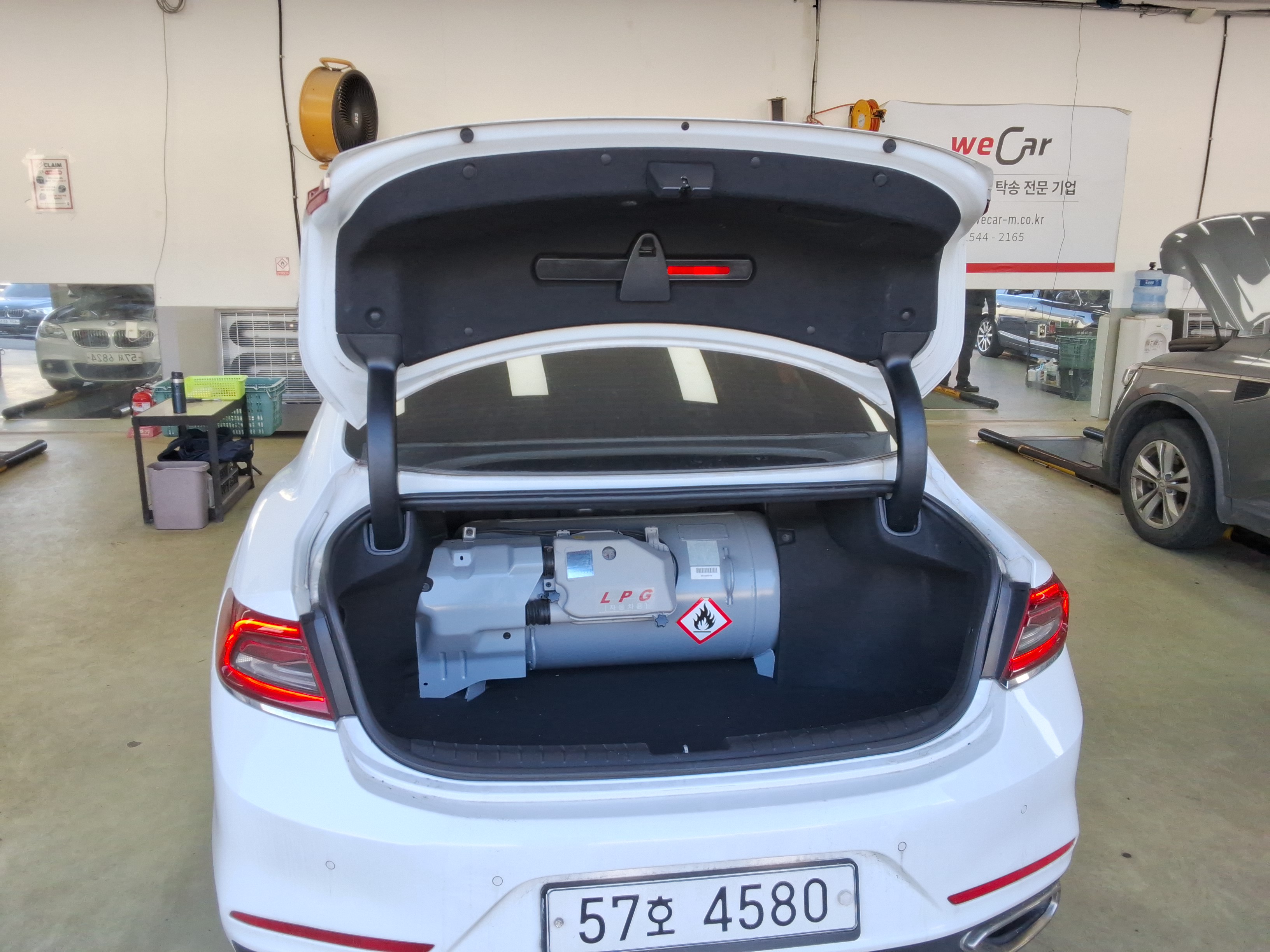 صورة إضافية