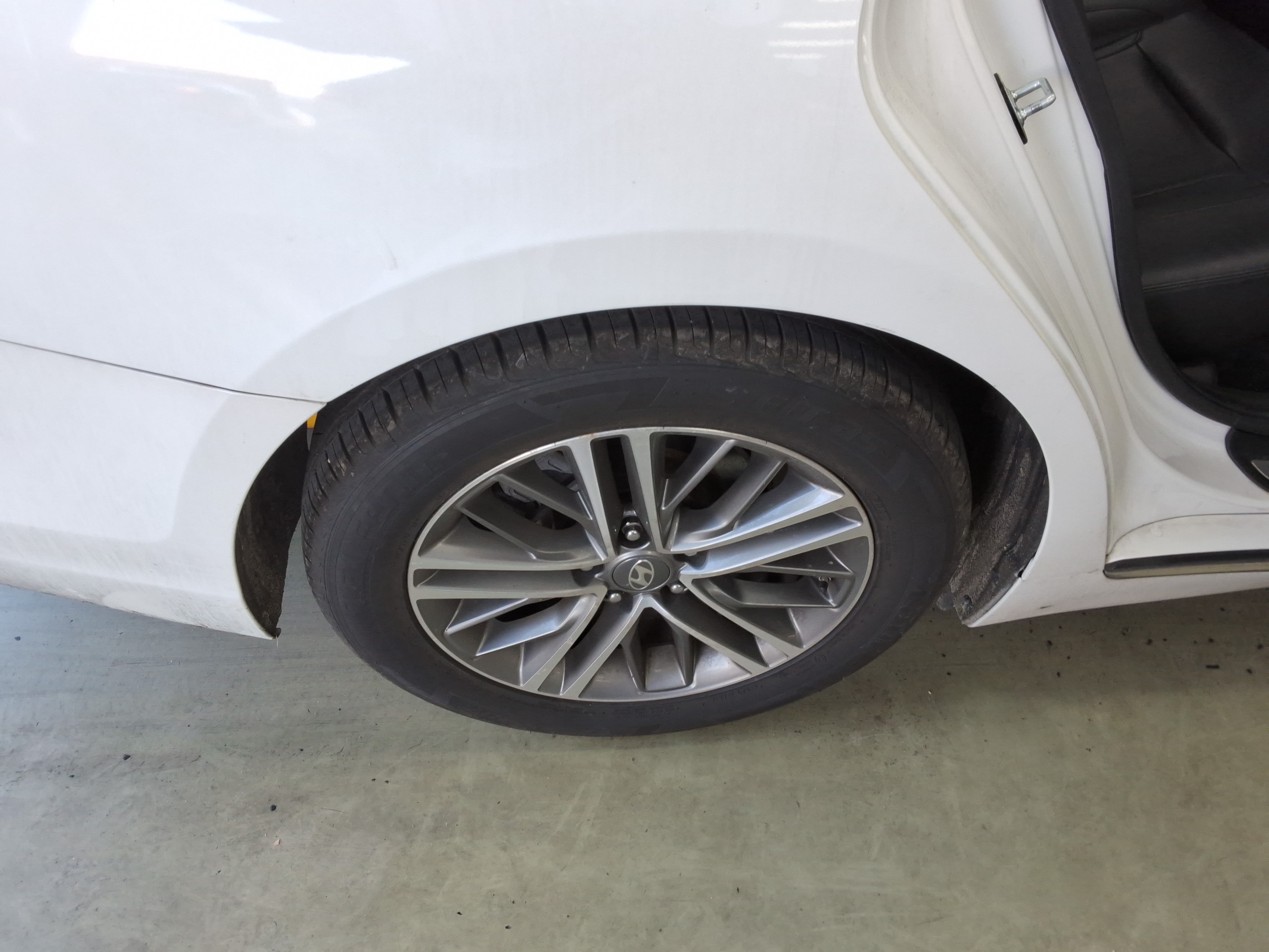 صورة إضافية