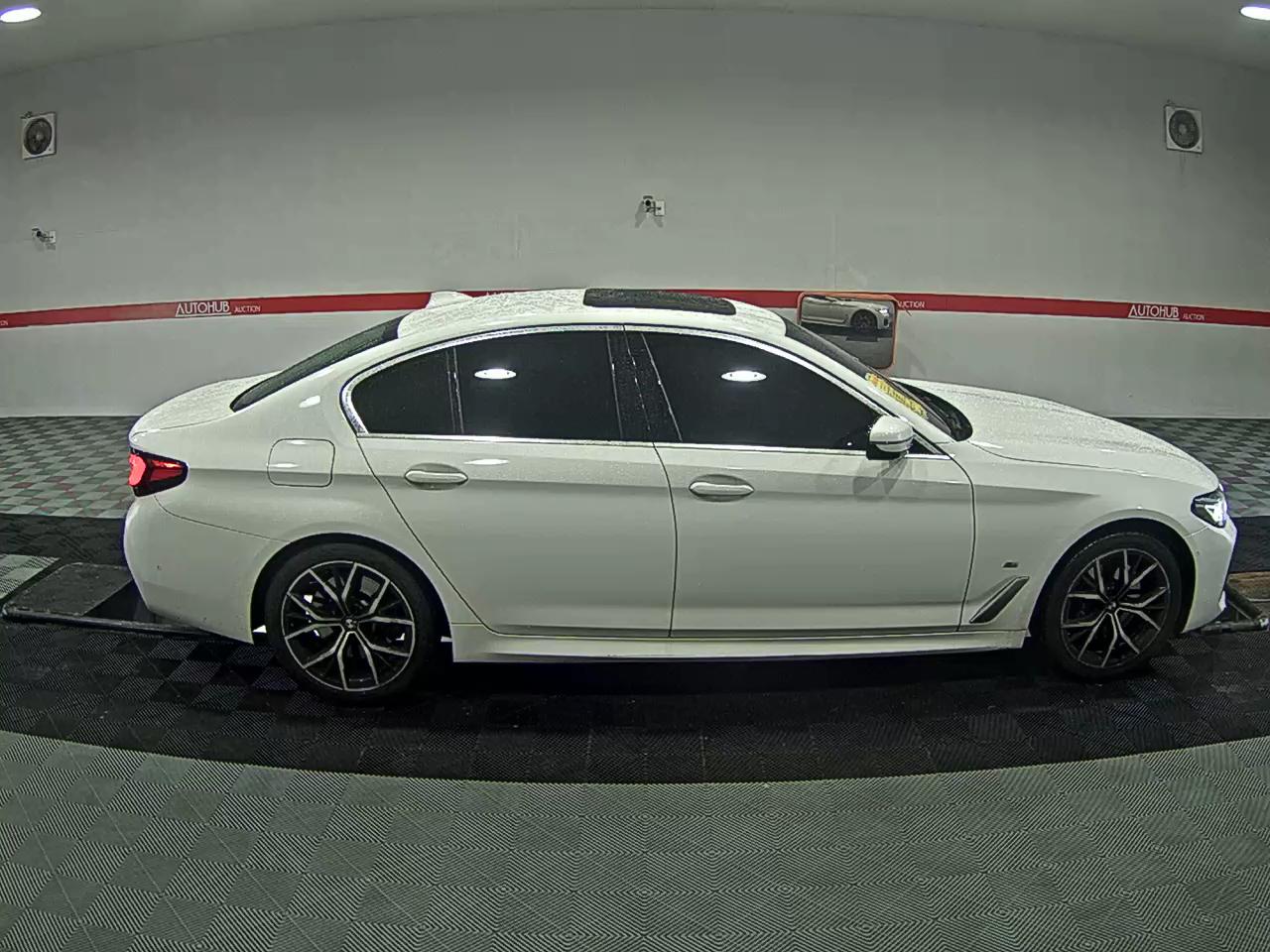 2023 - BMW M5