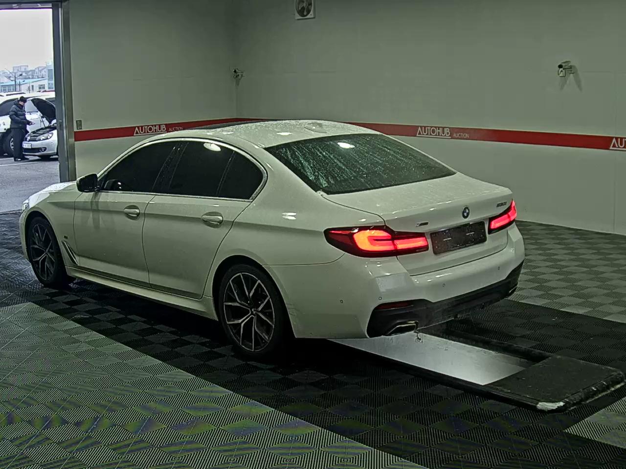 2023 - BMW M5