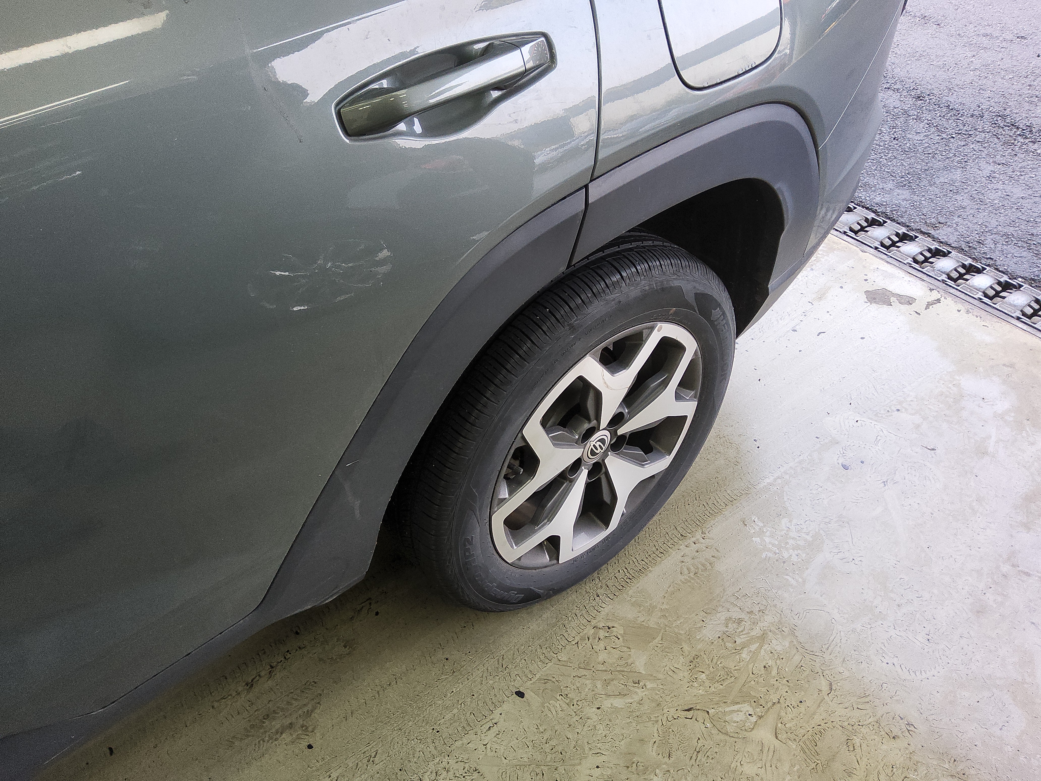 صورة إضافية