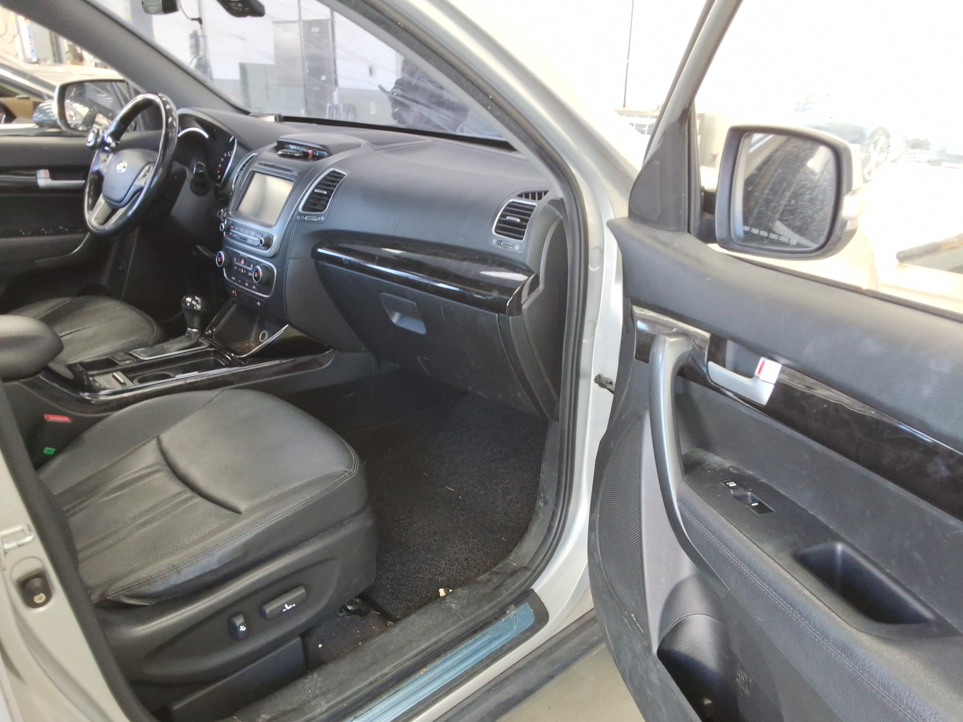 صورة إضافية