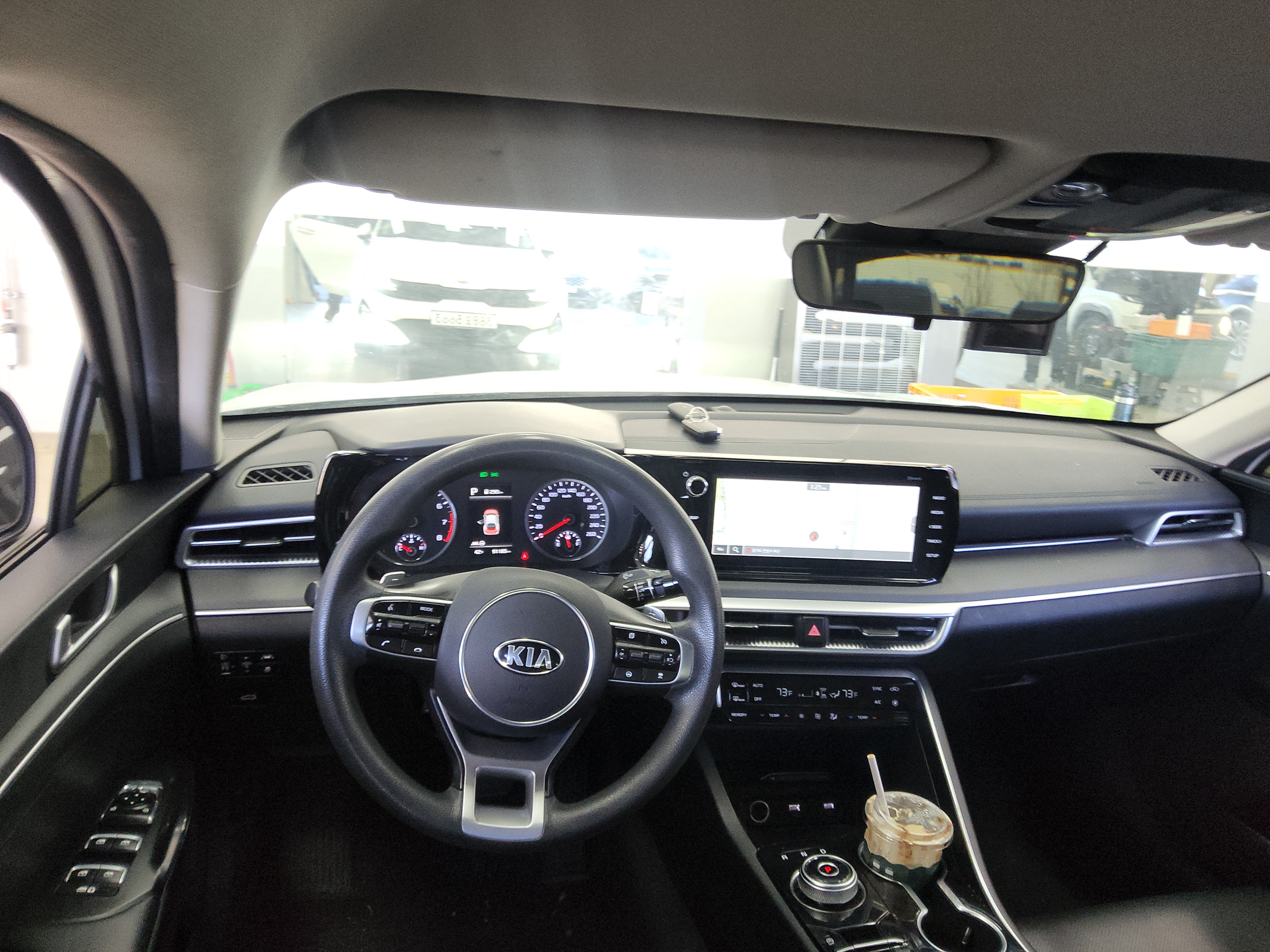 صورة إضافية