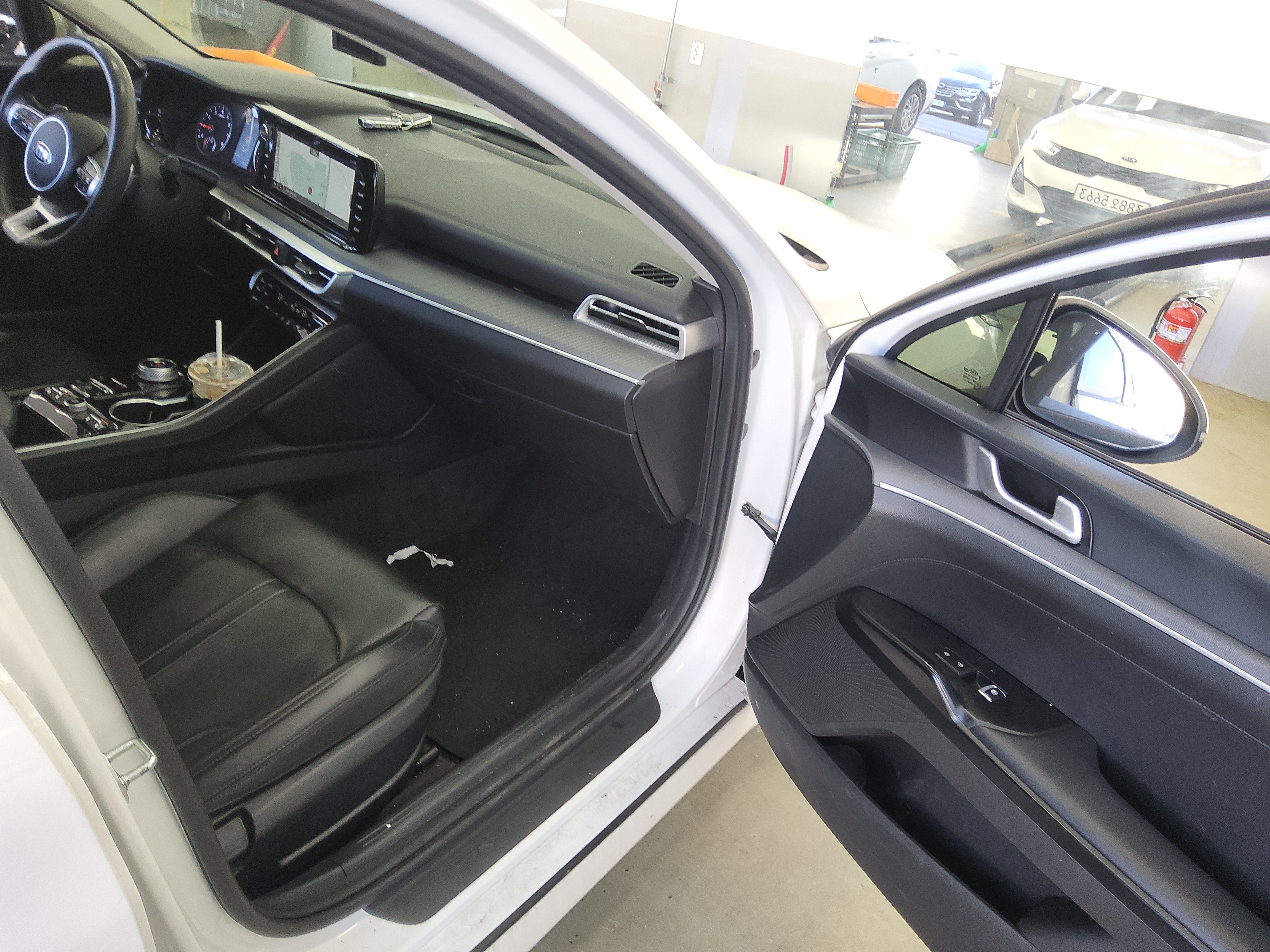 صورة إضافية