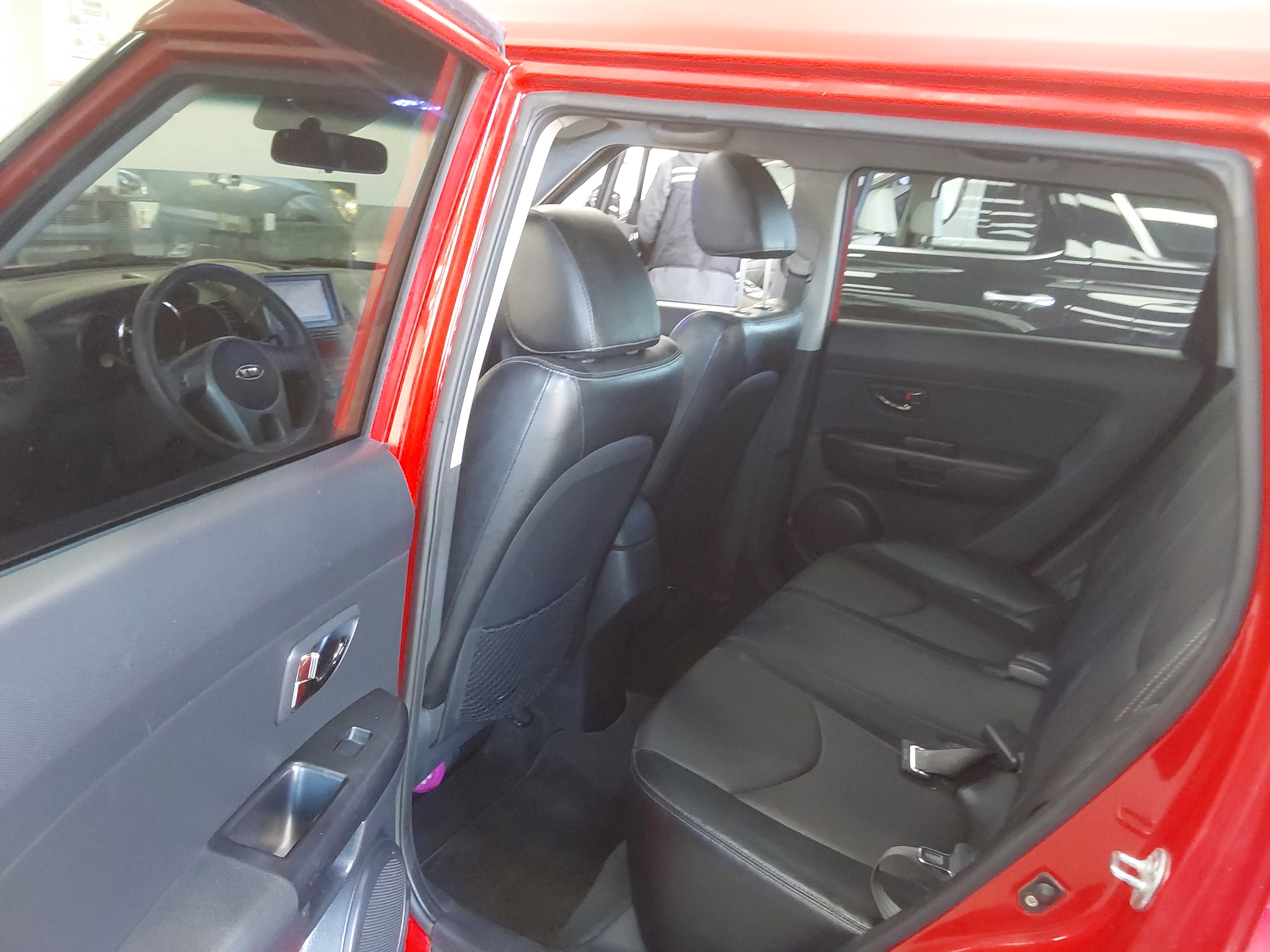 صورة إضافية