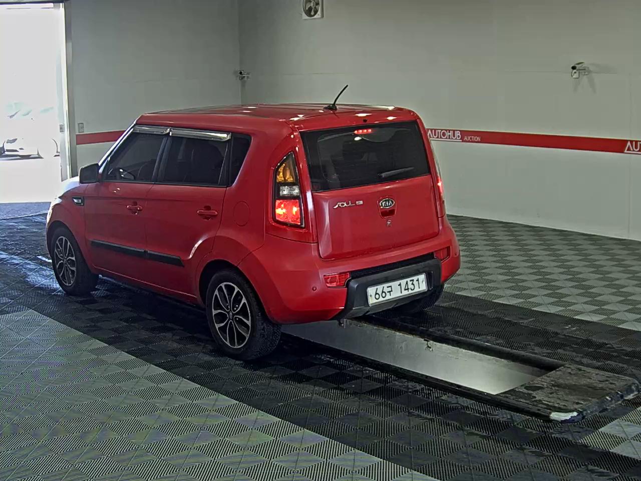 صورة إضافية