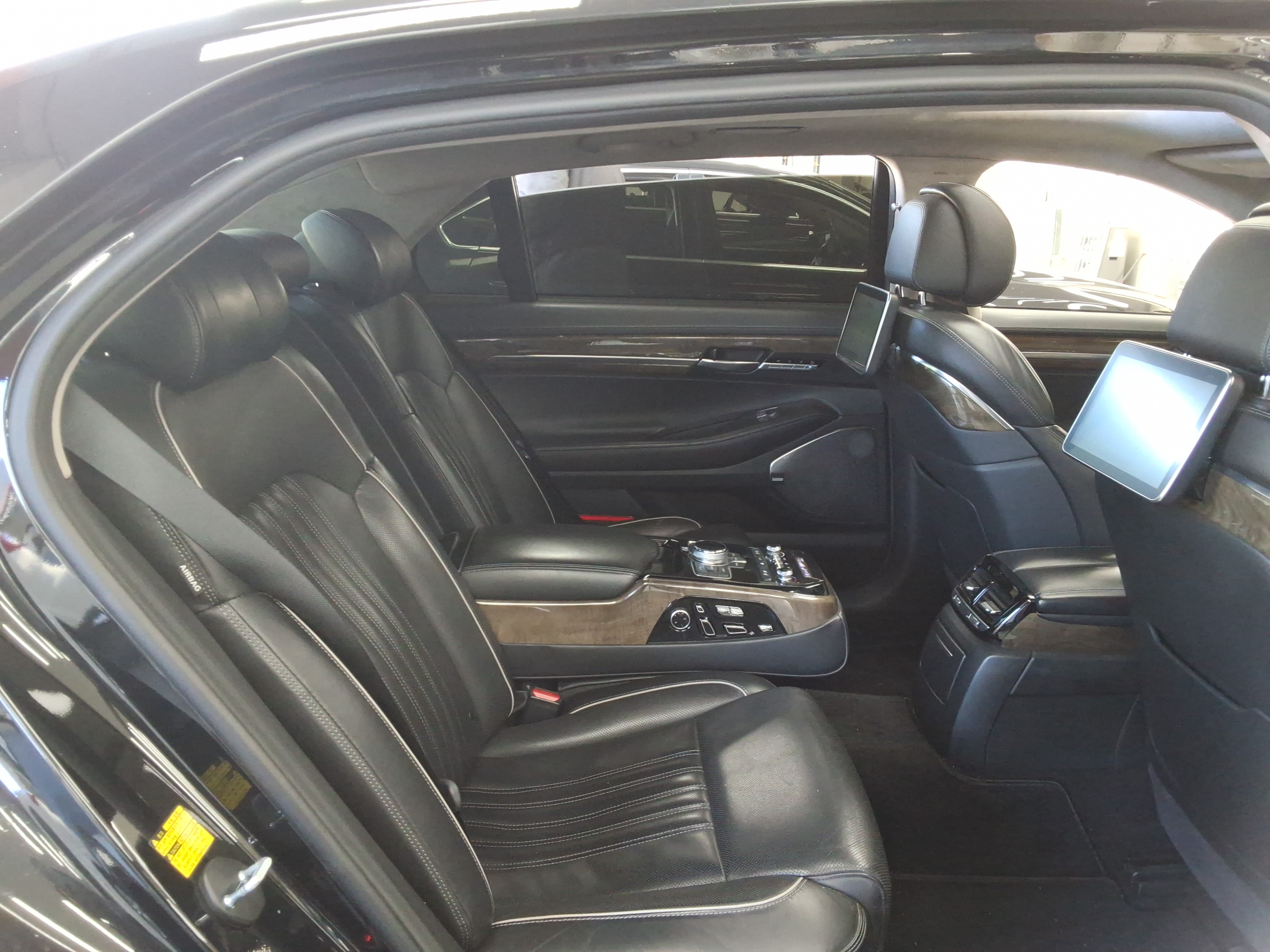 صورة إضافية