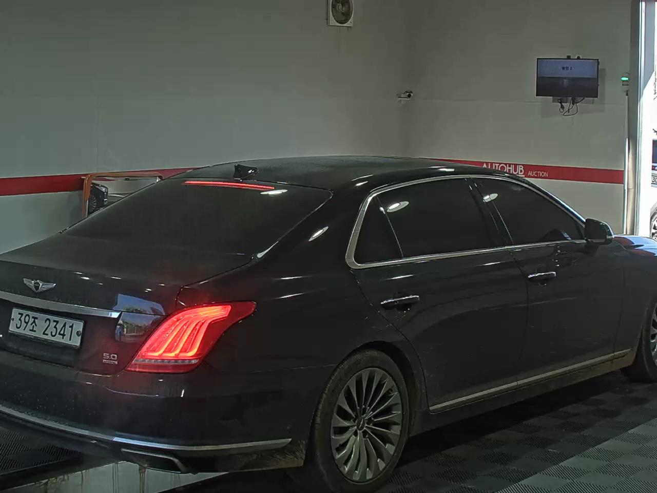 صورة إضافية