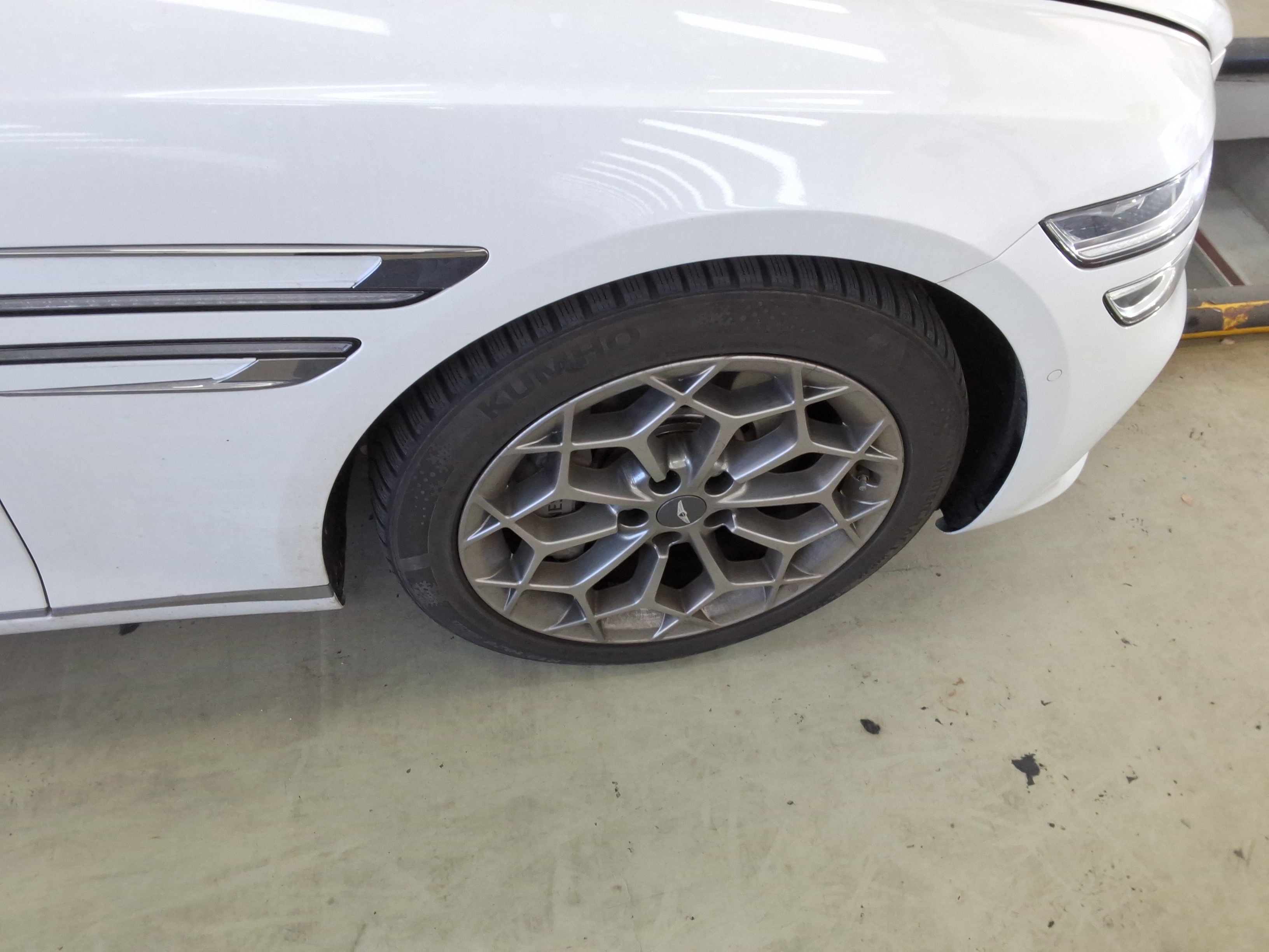 صورة إضافية