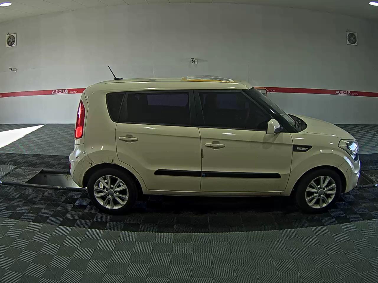 صورة إضافية