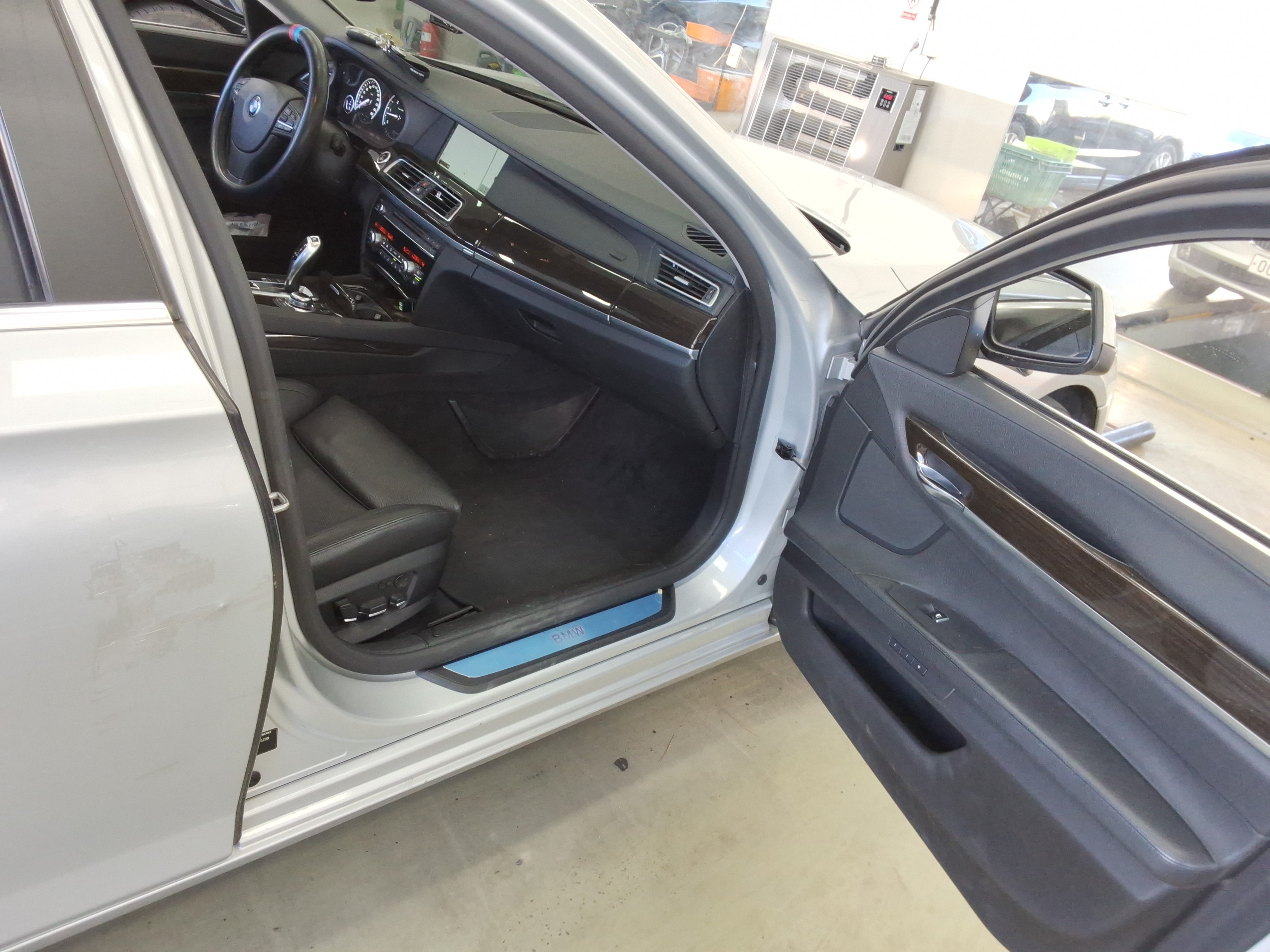 صورة إضافية