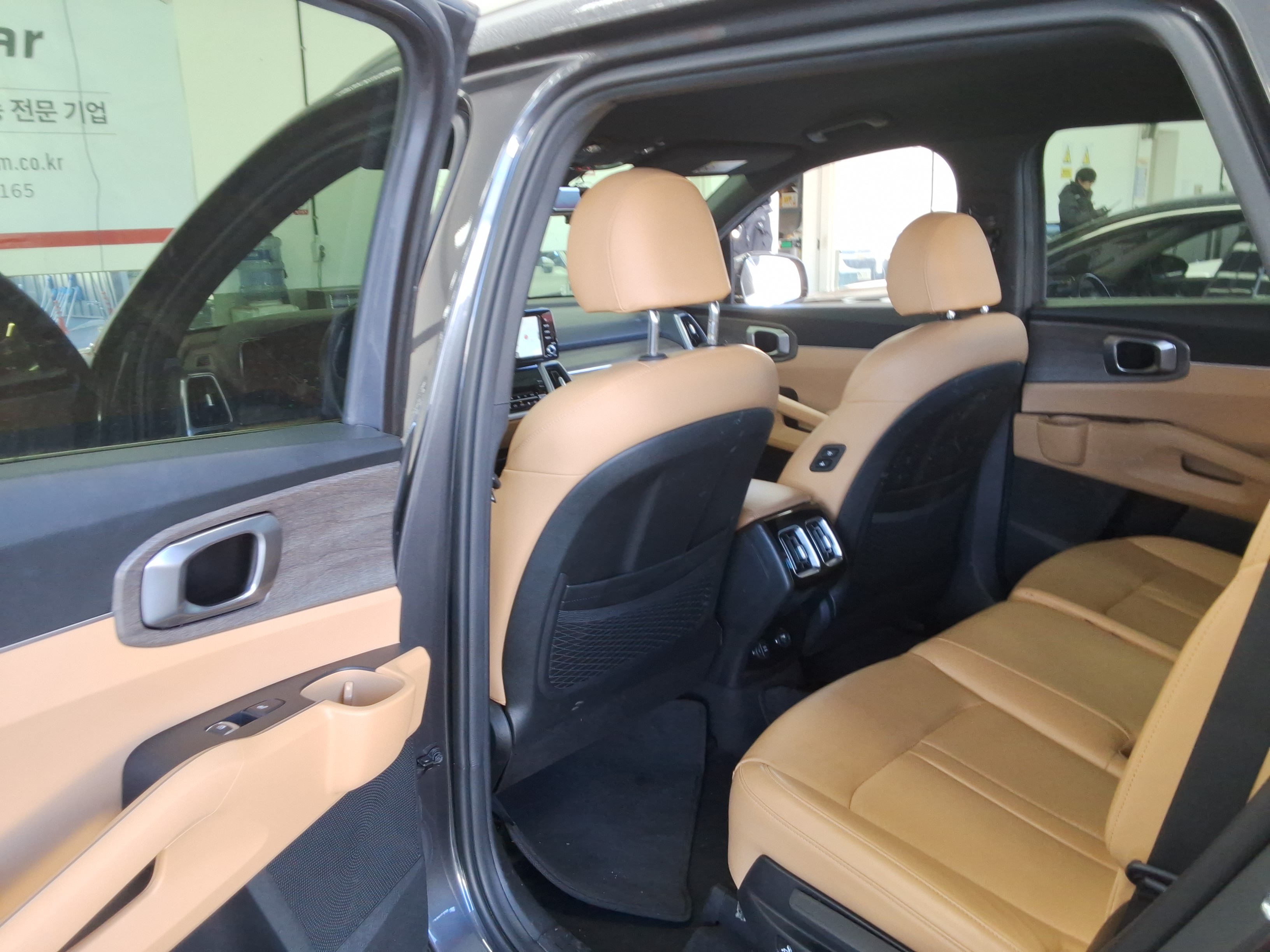 صورة إضافية