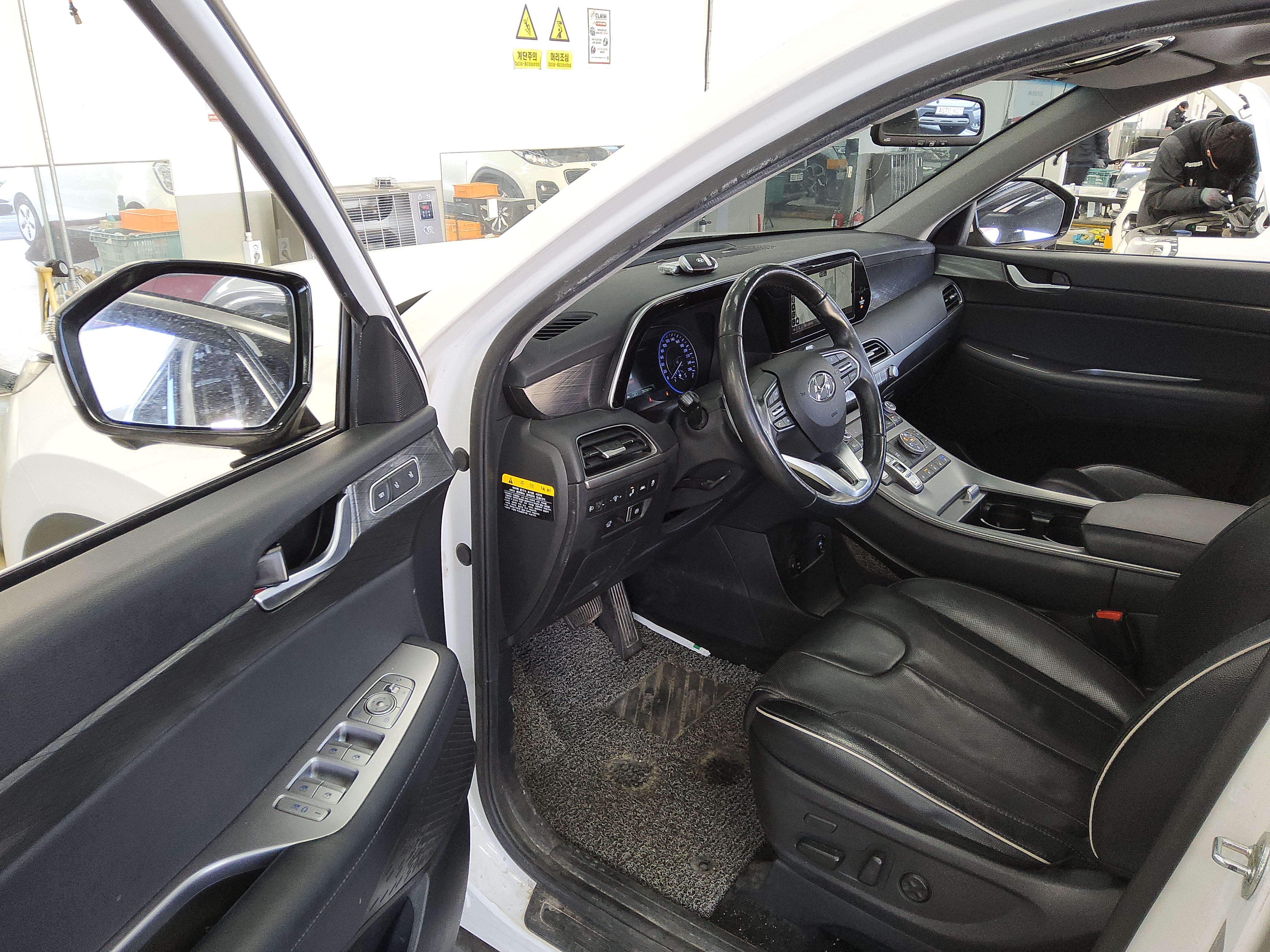 صورة إضافية