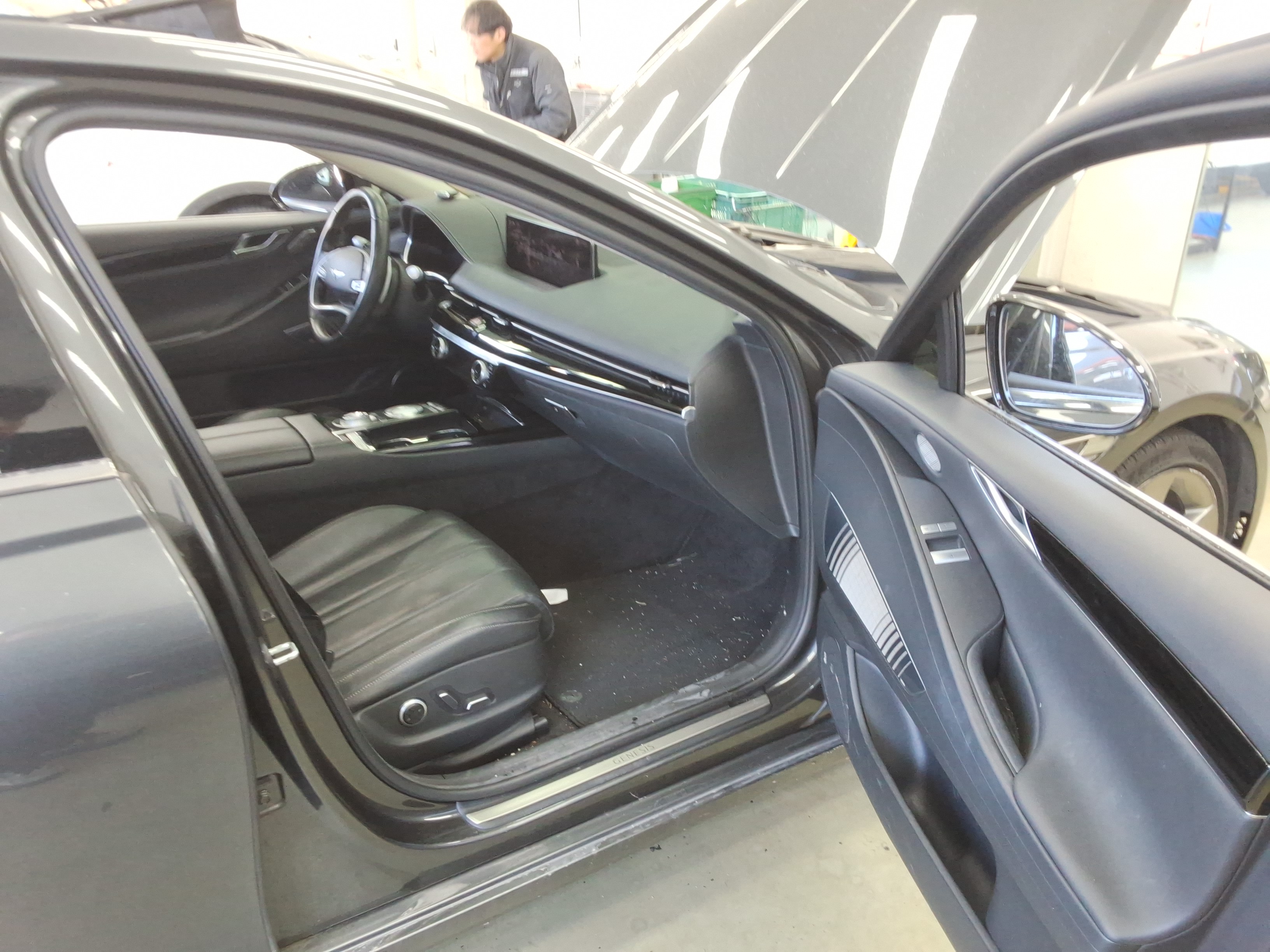 صورة إضافية