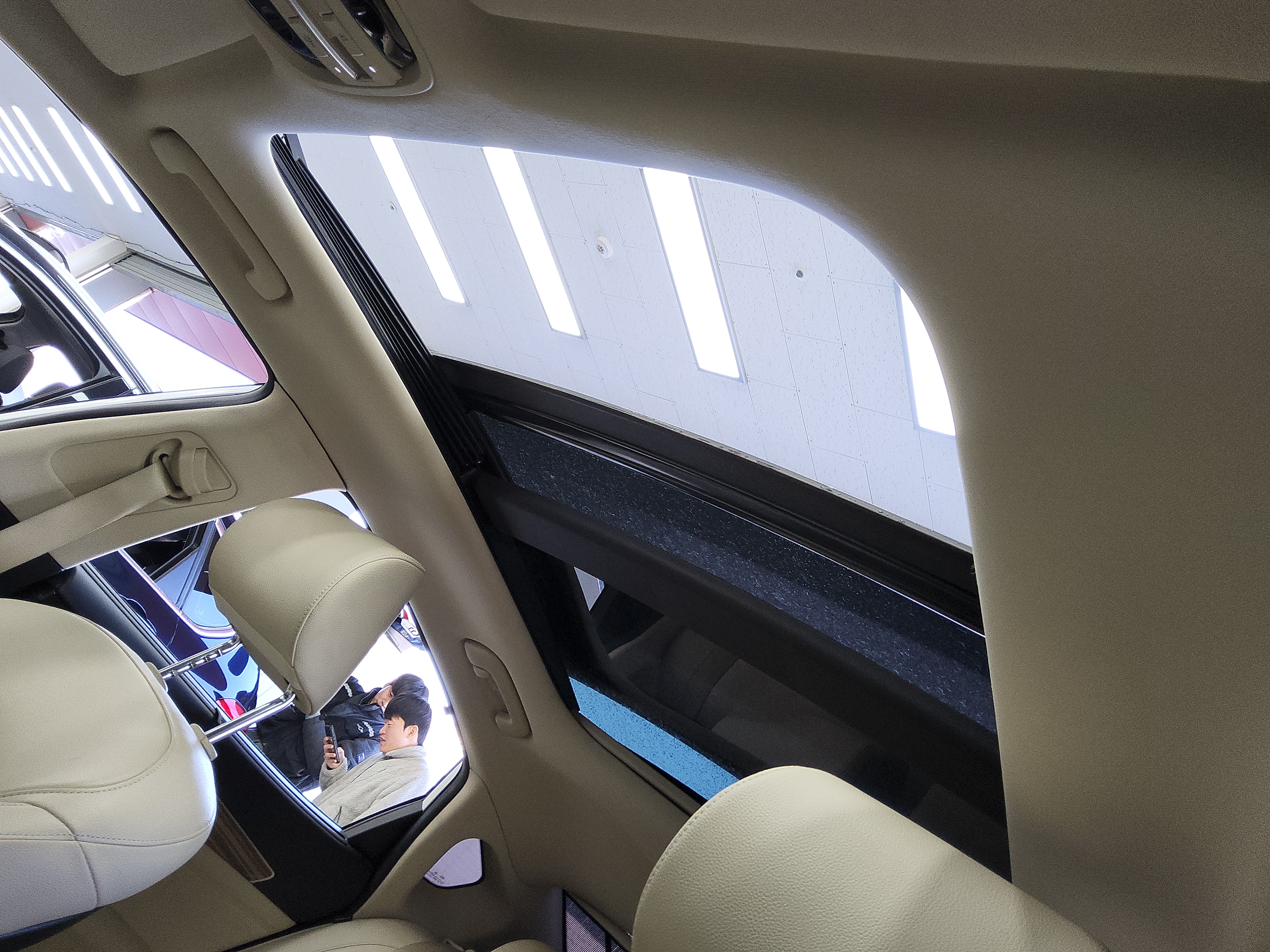 صورة إضافية