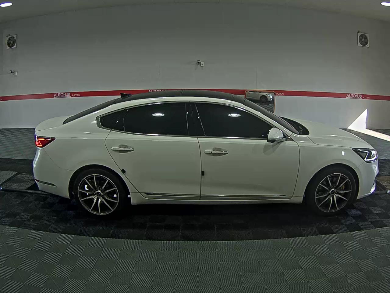 صورة إضافية