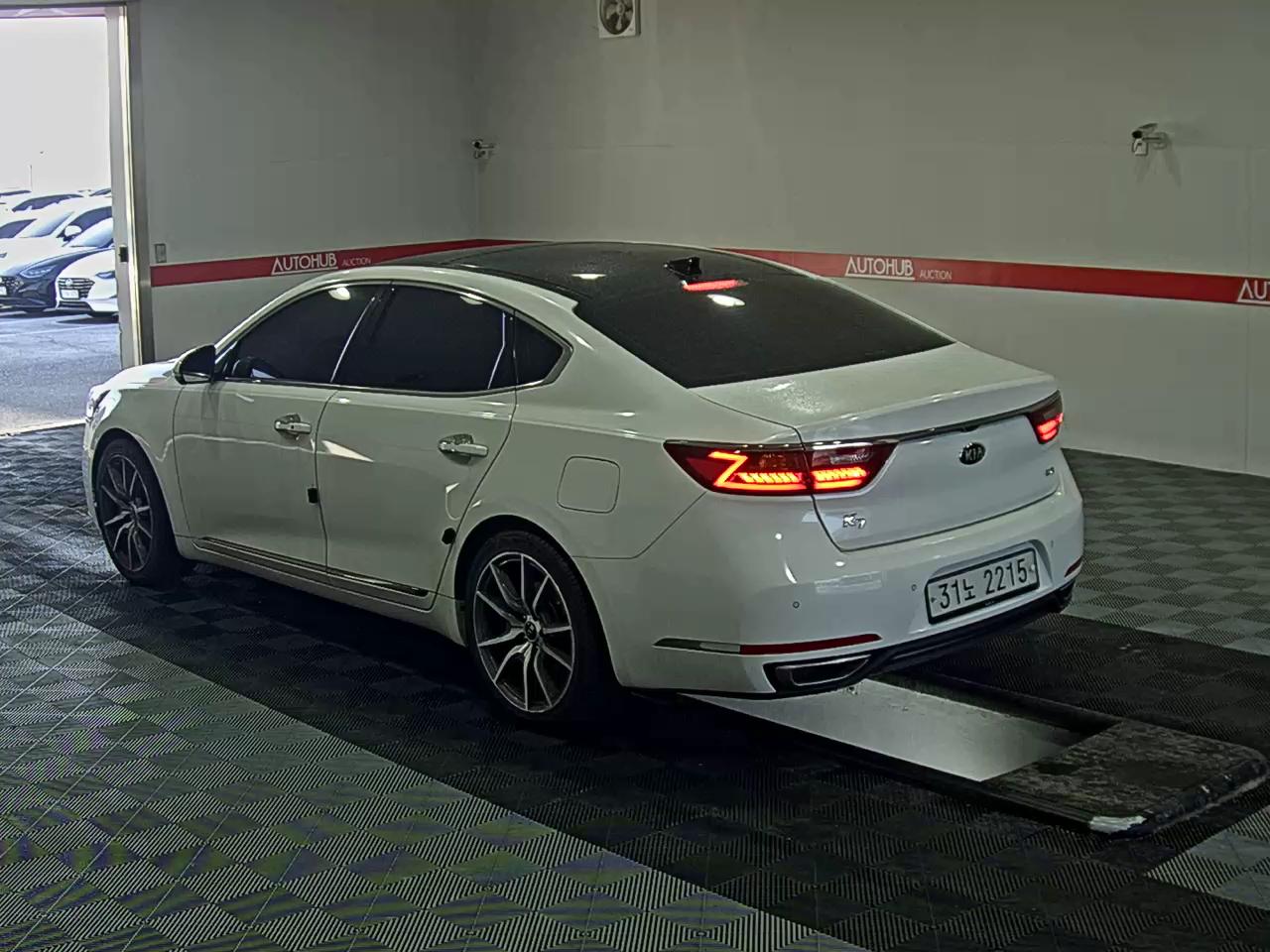 صورة إضافية