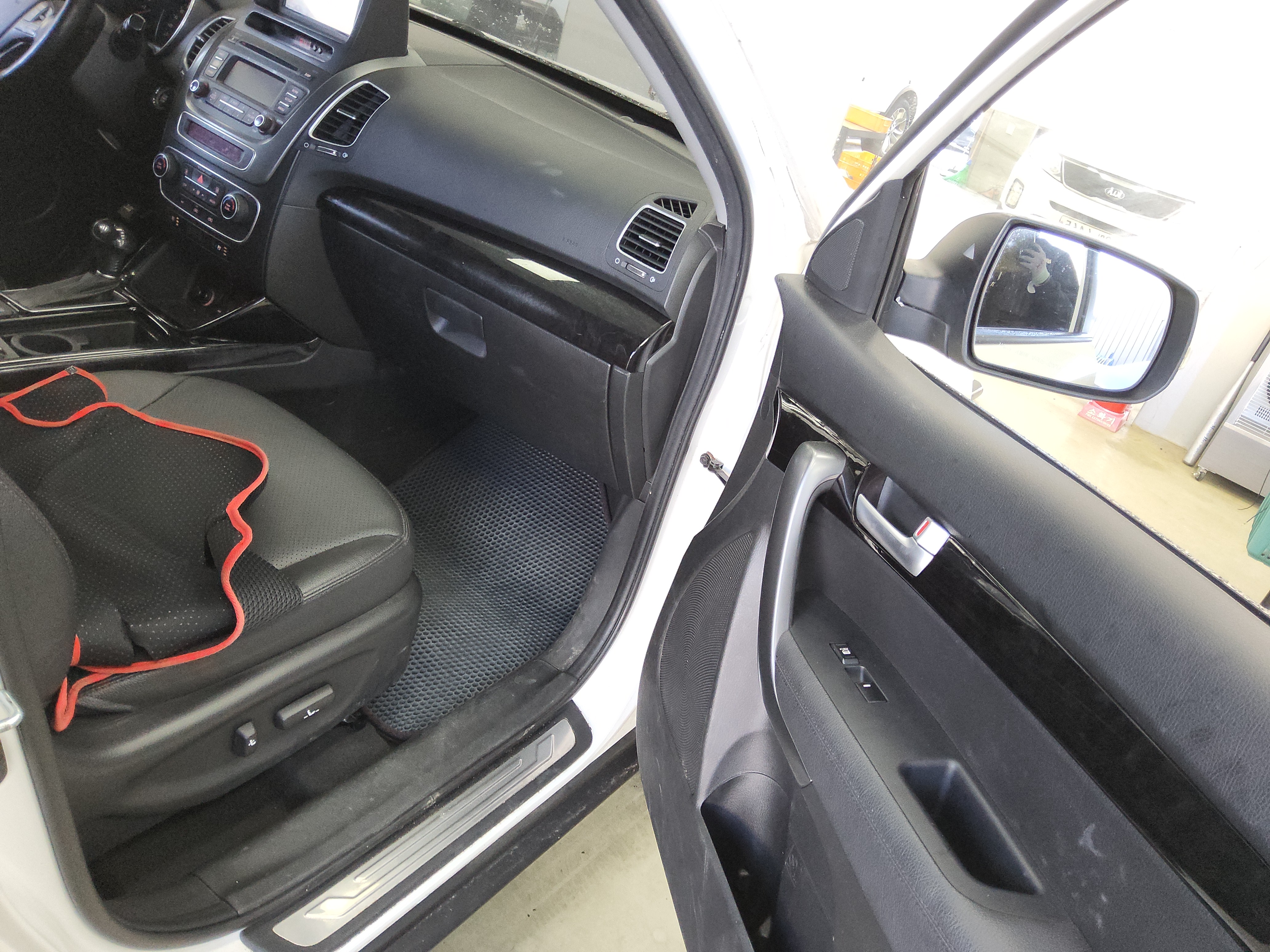 صورة إضافية