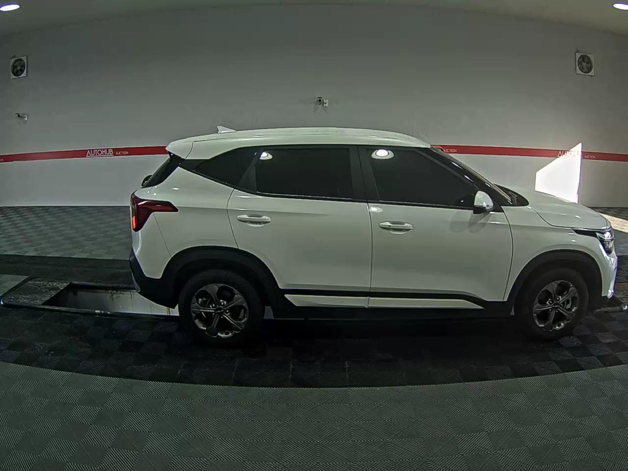 صورة إضافية