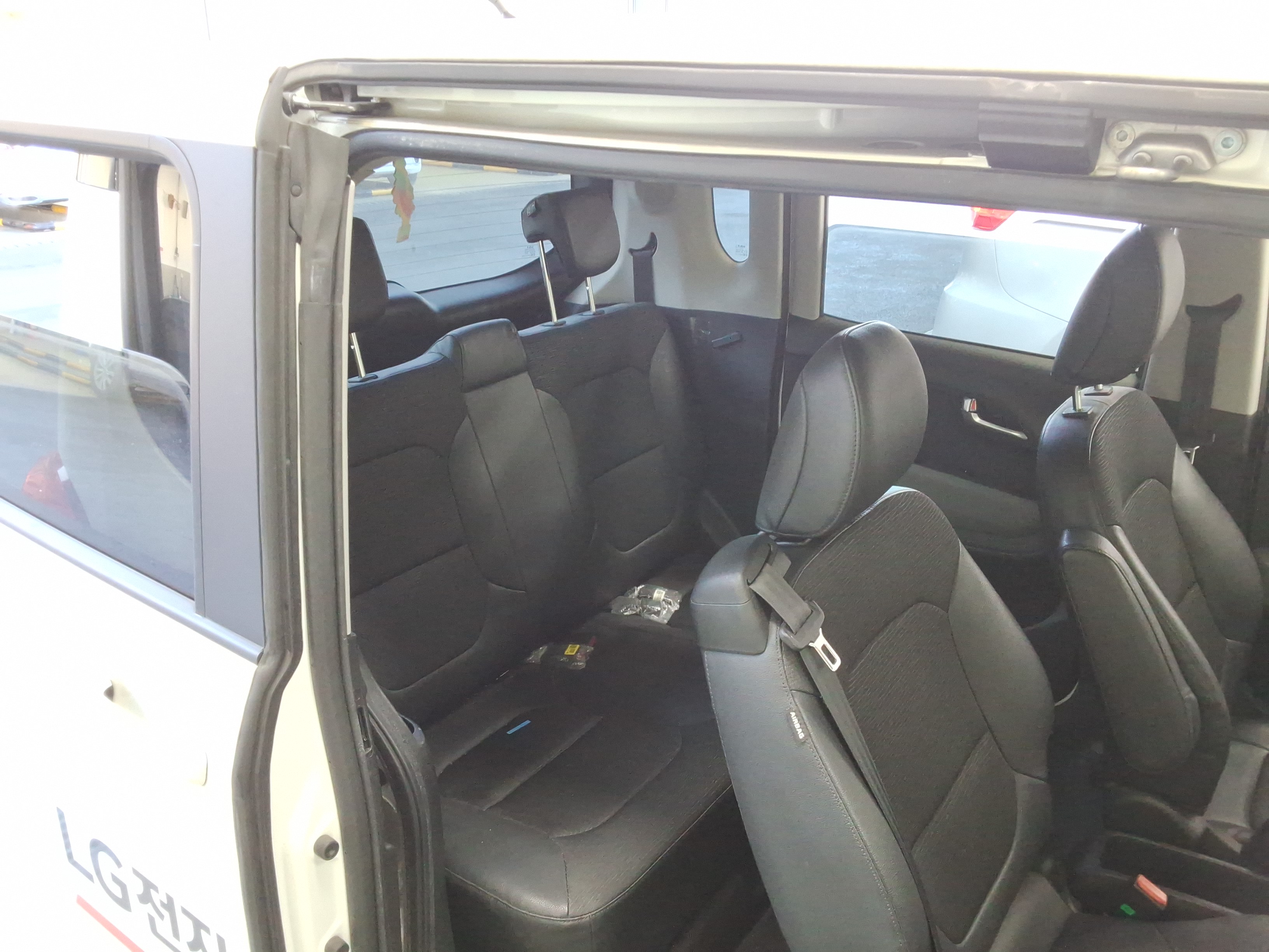 صورة إضافية