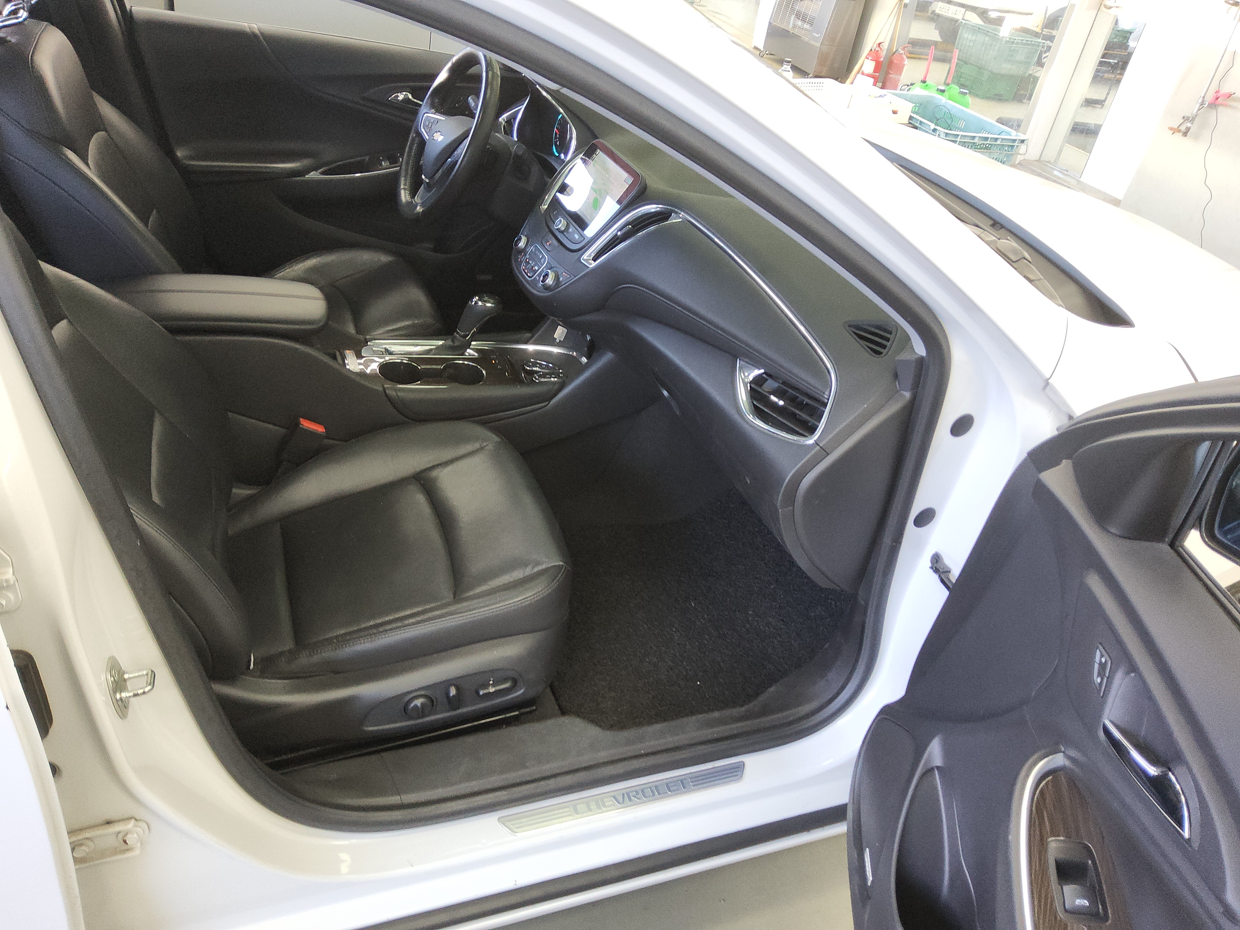 صورة إضافية