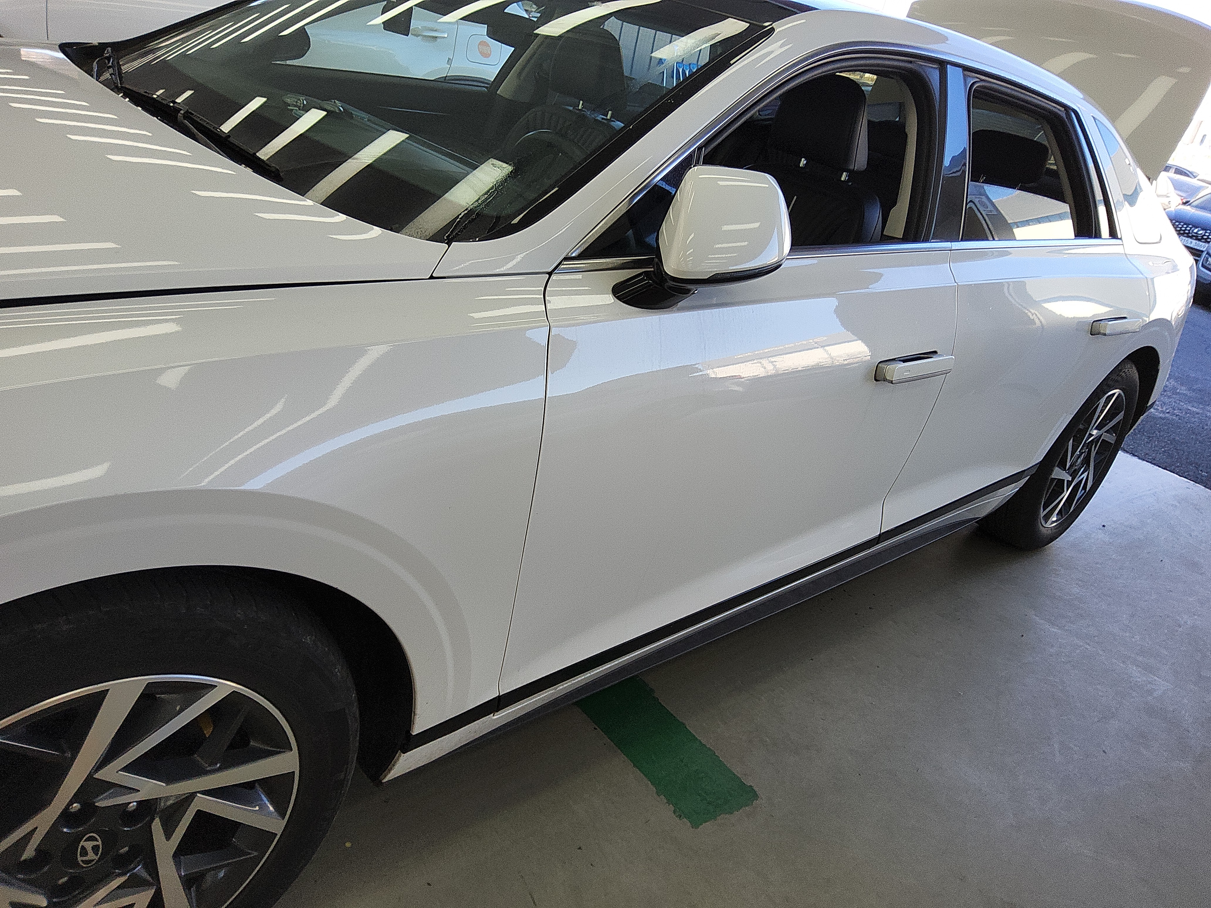 صورة إضافية