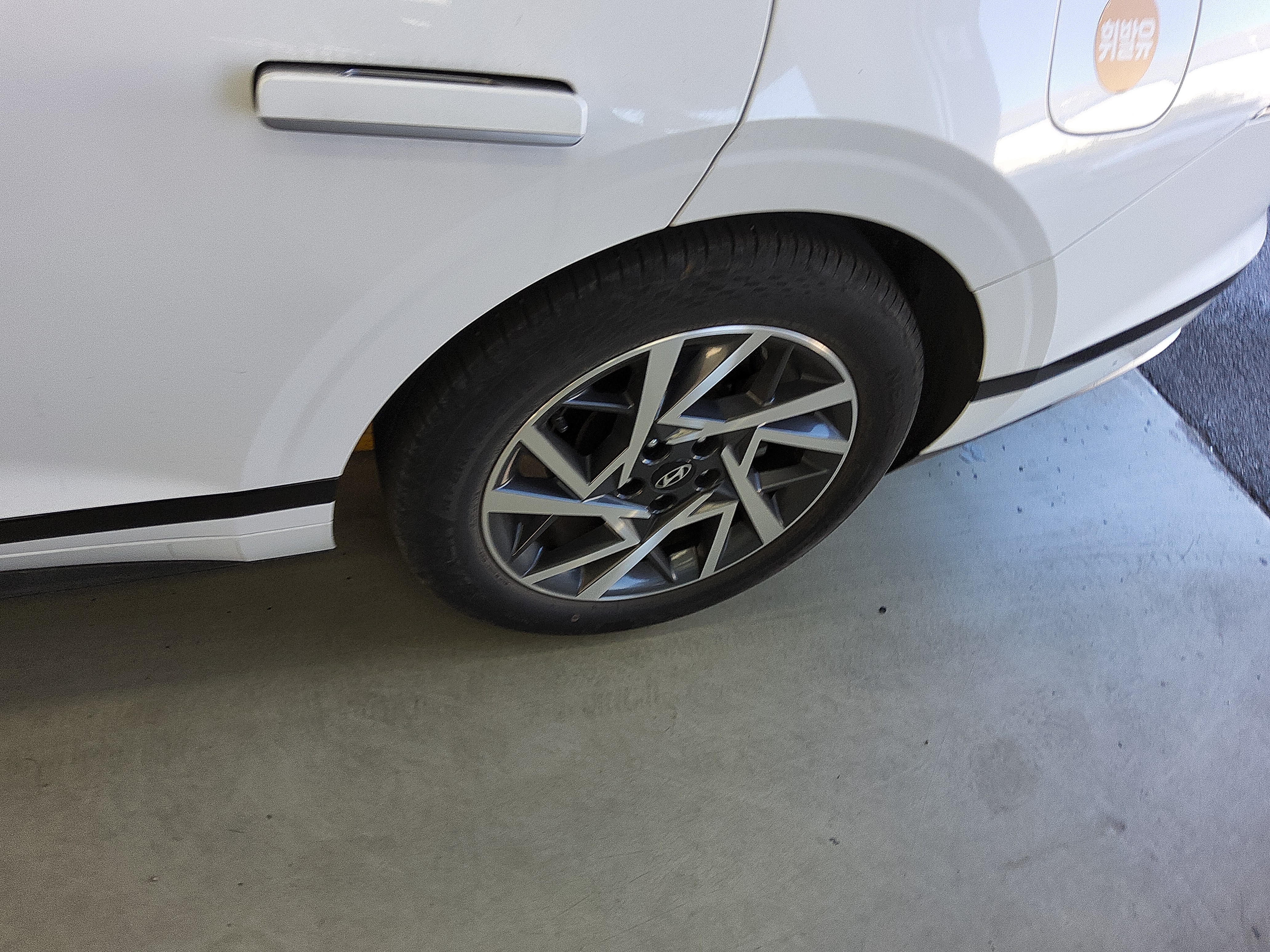 صورة إضافية