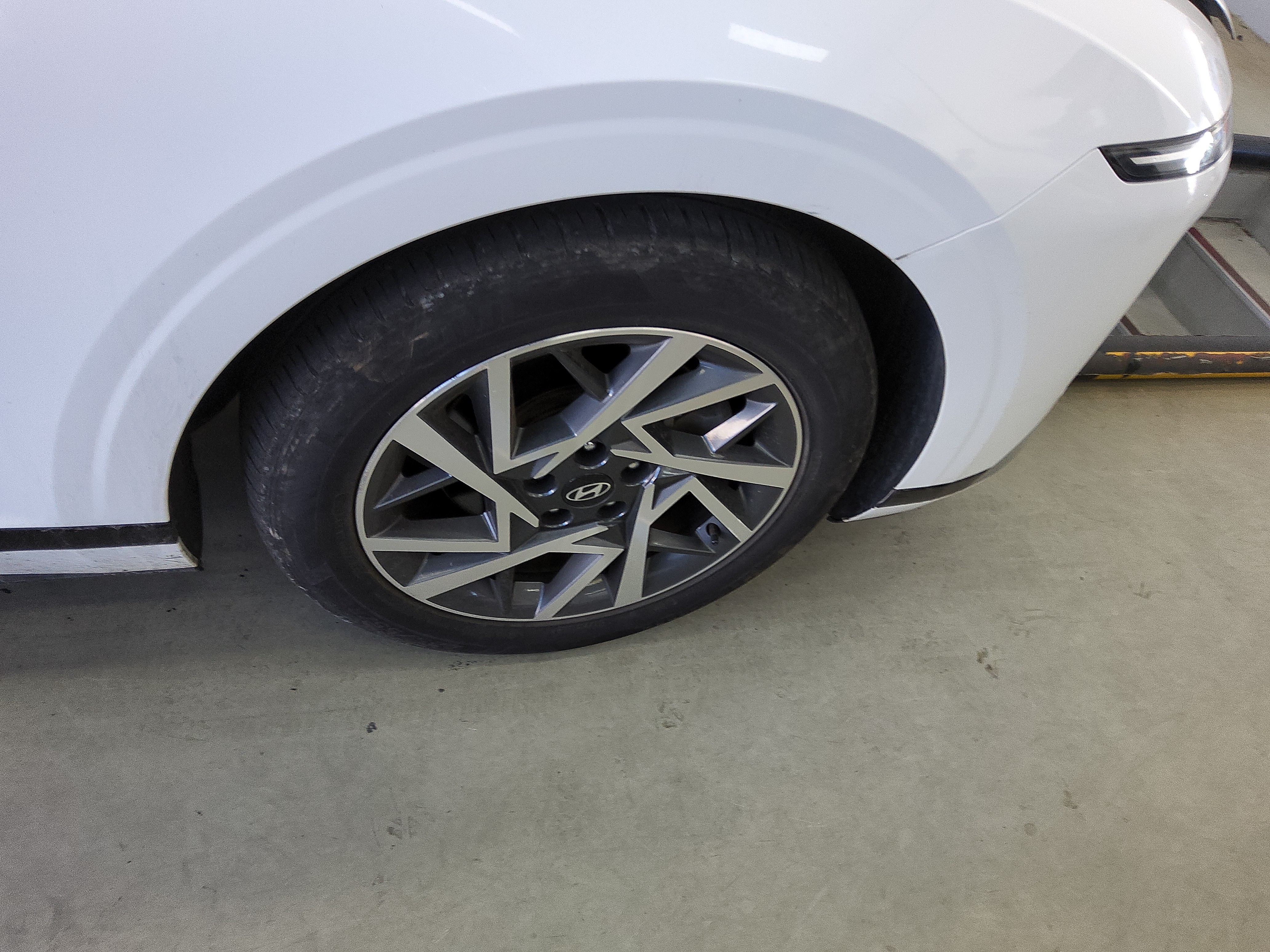 صورة إضافية