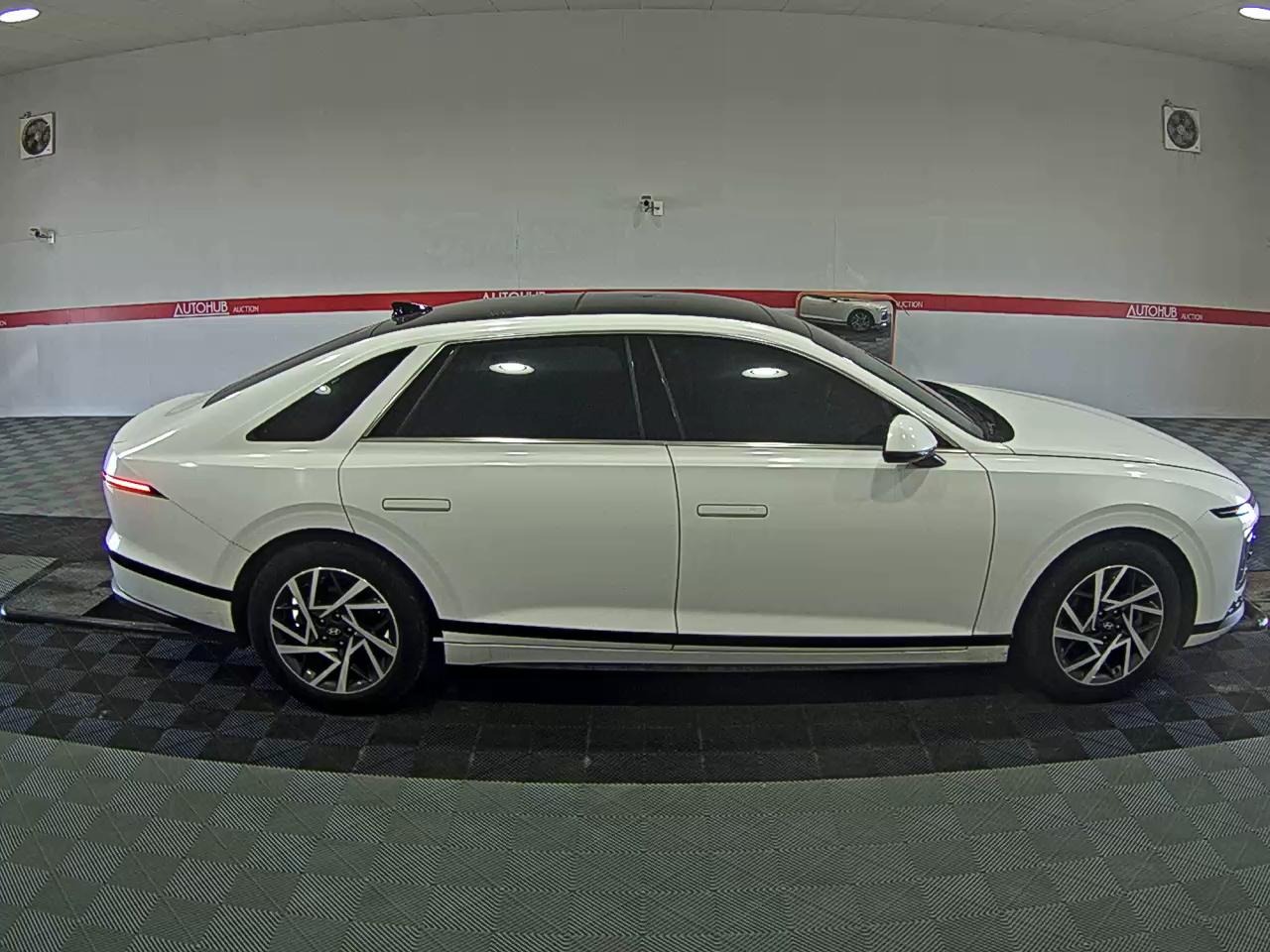 صورة إضافية