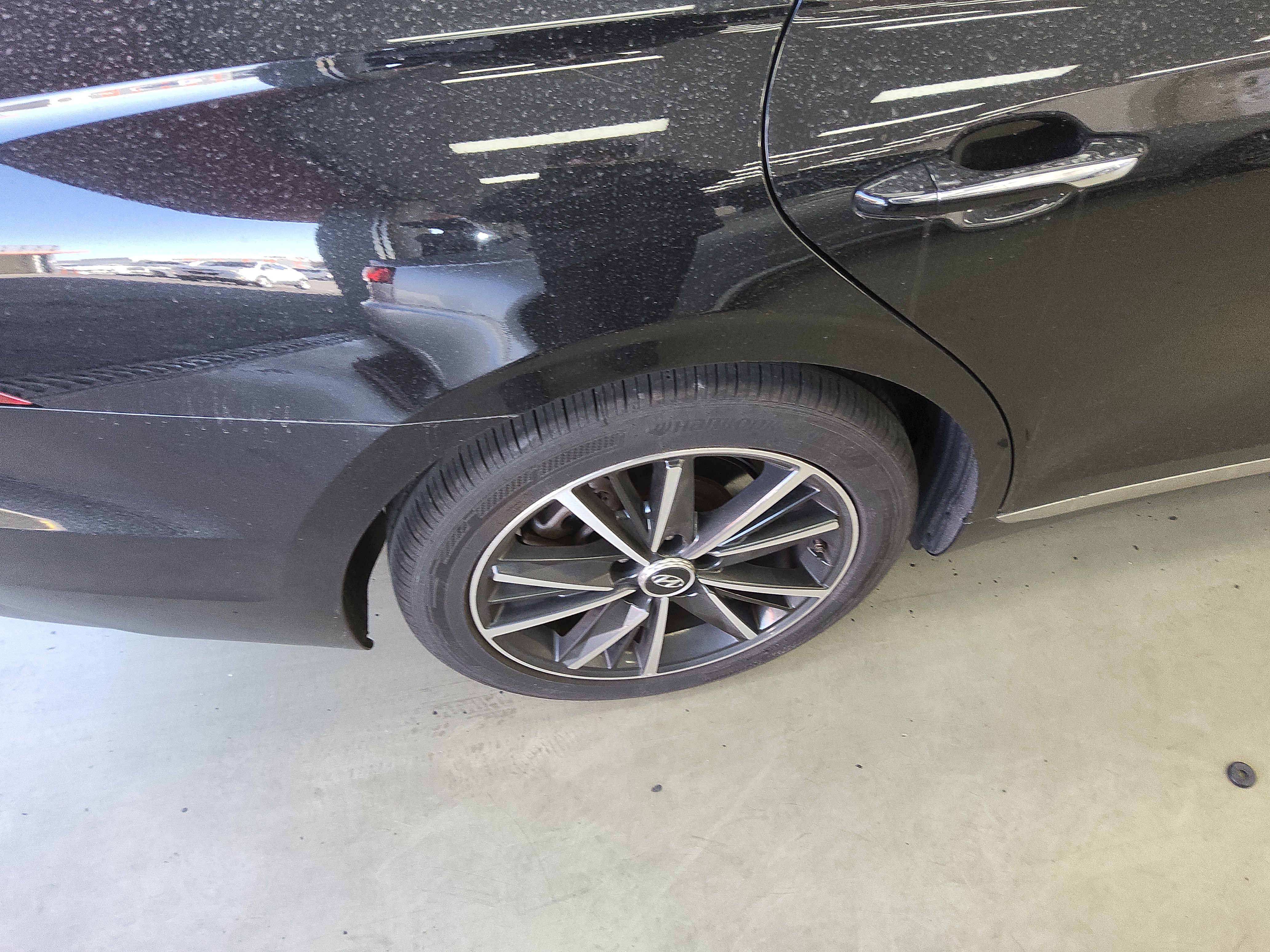 صورة إضافية