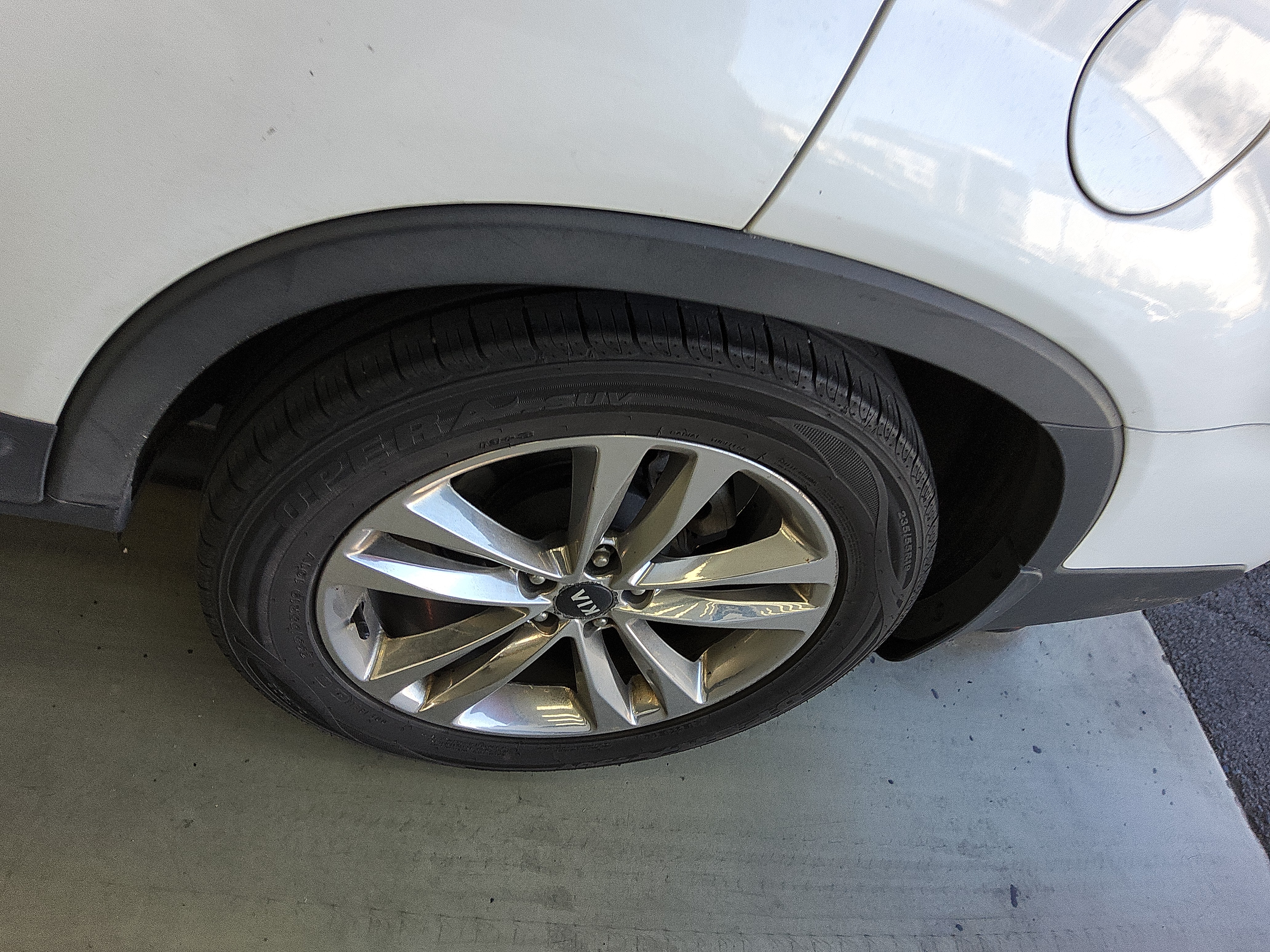 صورة إضافية