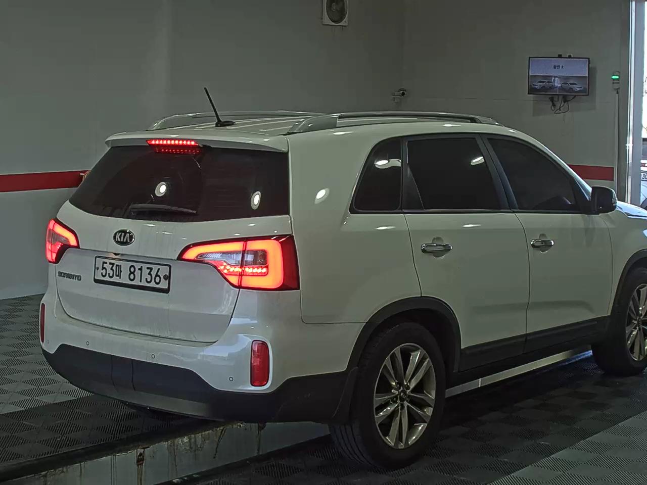 صورة إضافية