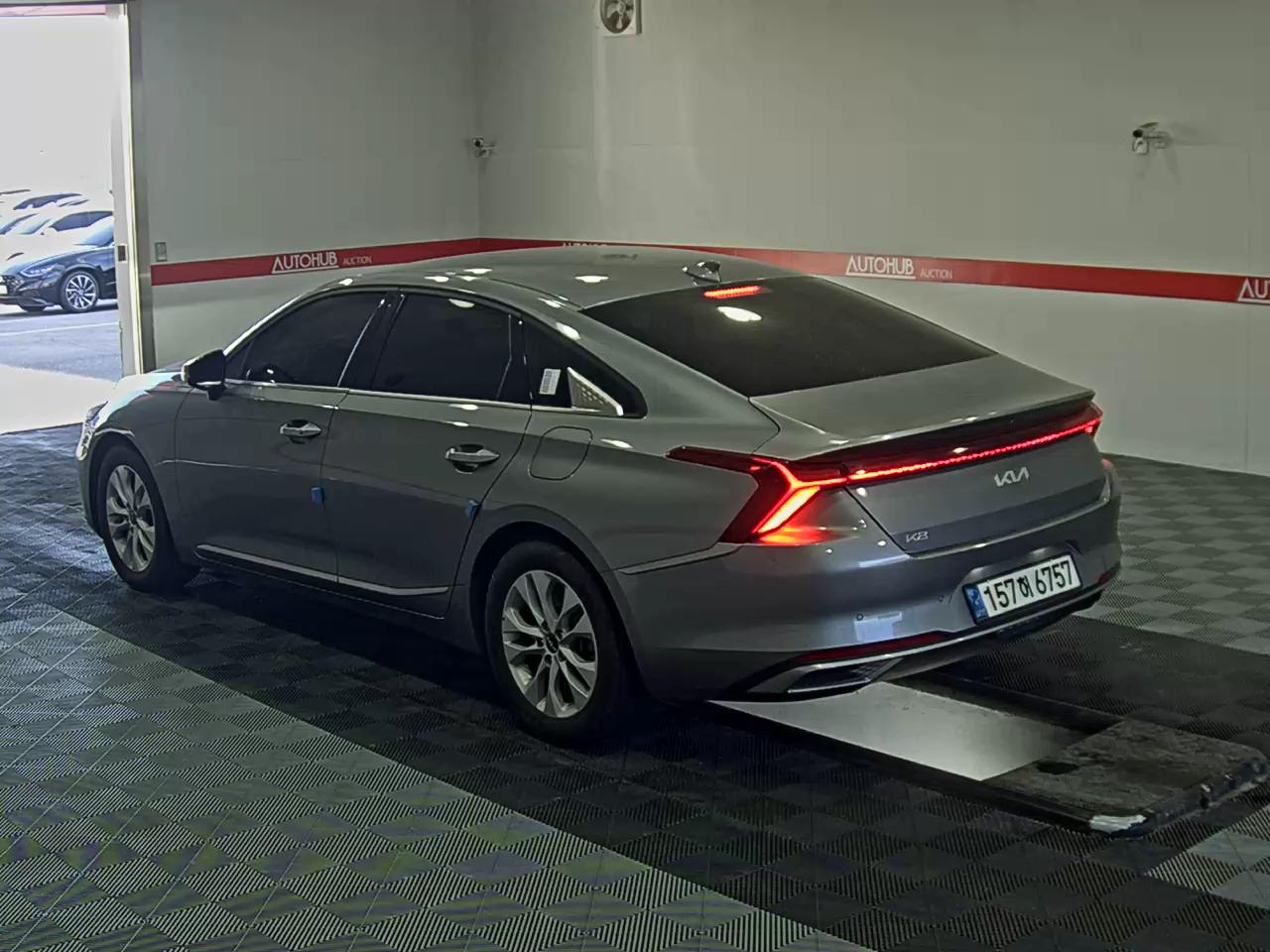 صورة إضافية