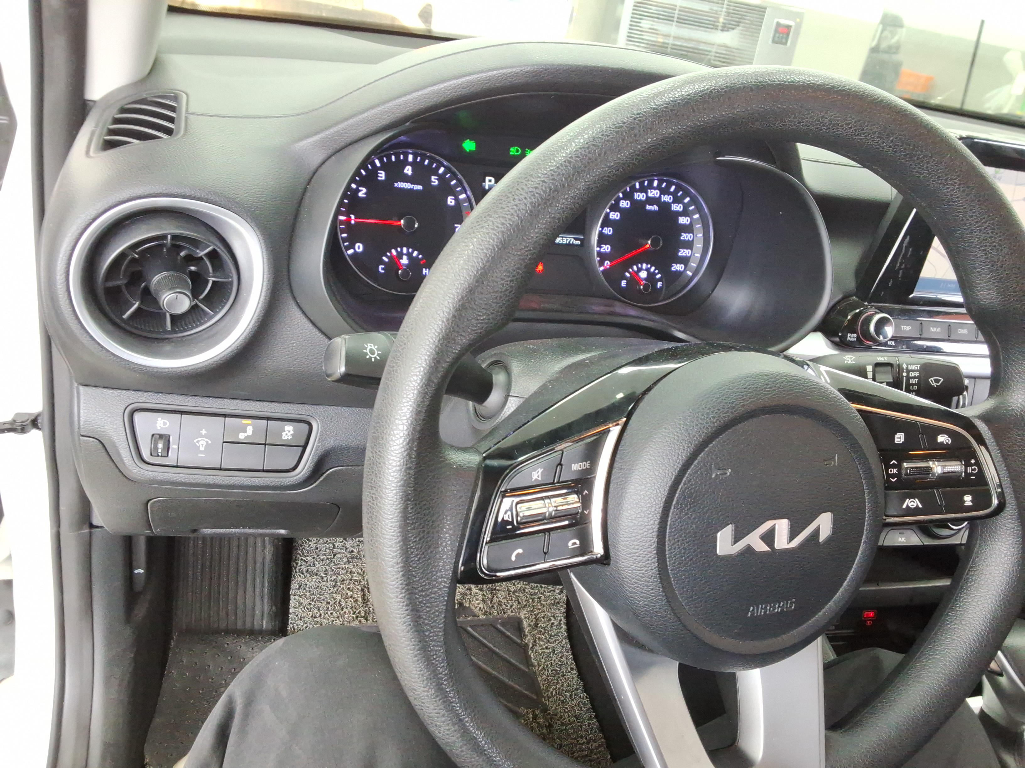 صورة إضافية