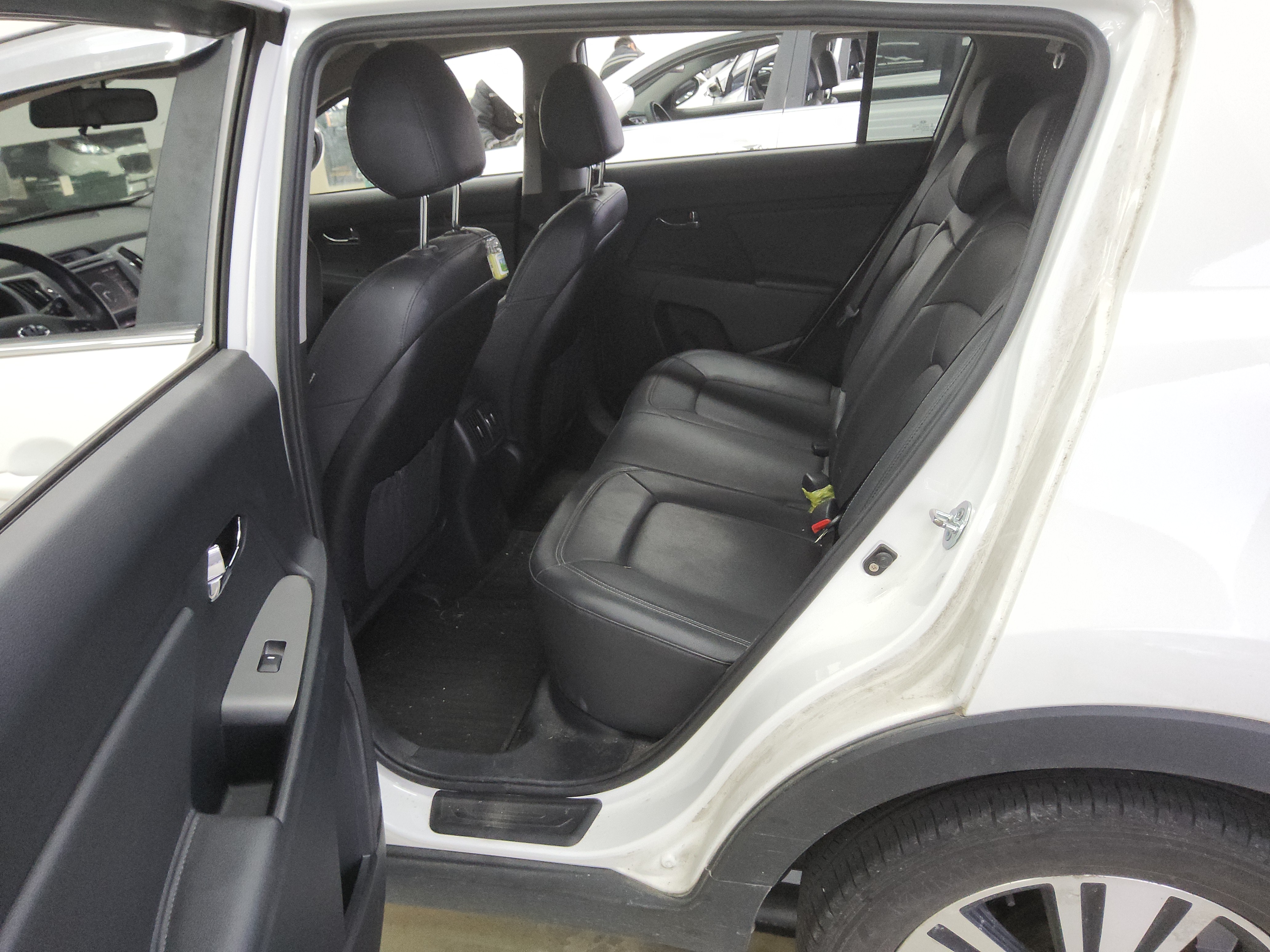 صورة إضافية